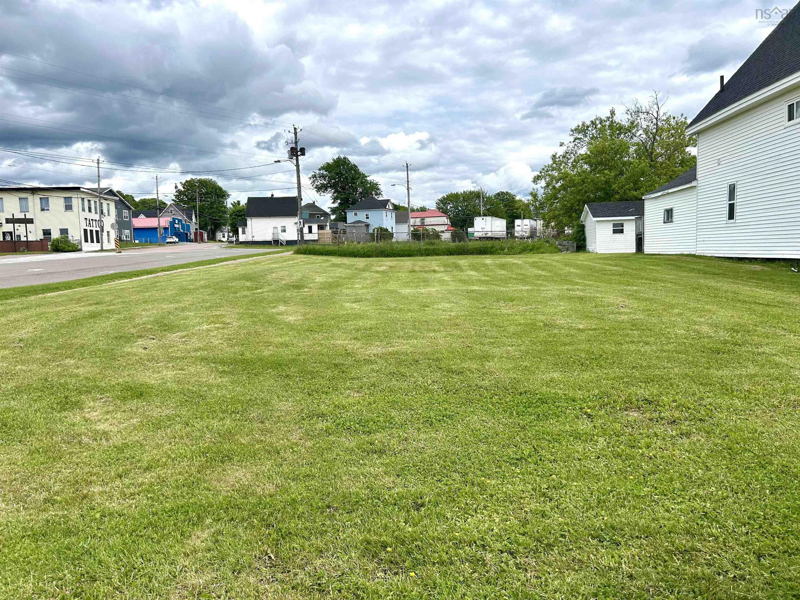 $24,900.00: 70 Lower LaPlanche Street, Amherst