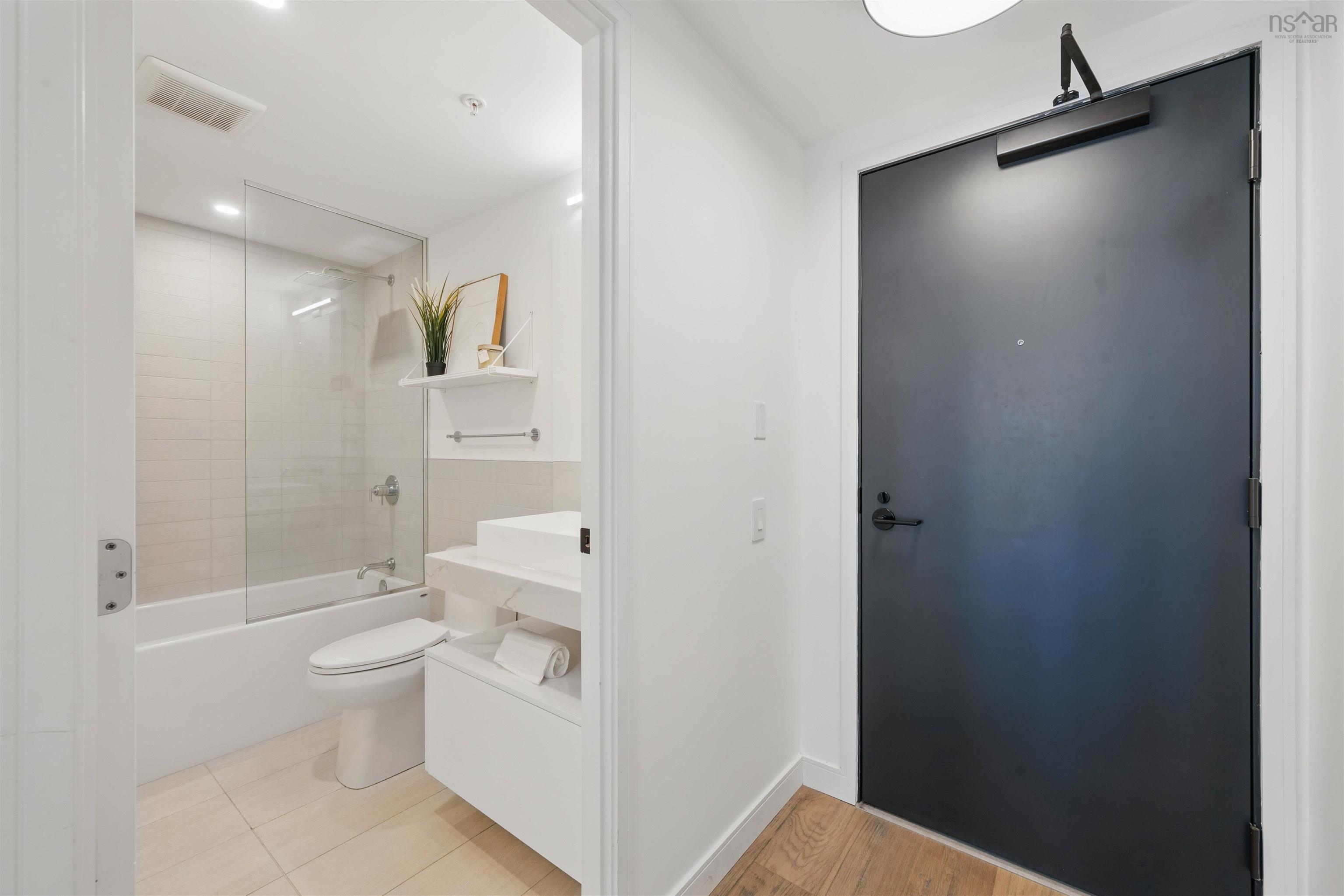 $835,000.00: 910 1650 Granville Street, Halifax