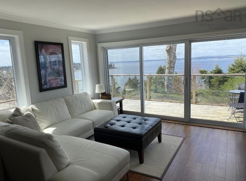 $549,900.00: 11635 Peggys Cove Road, Seabright