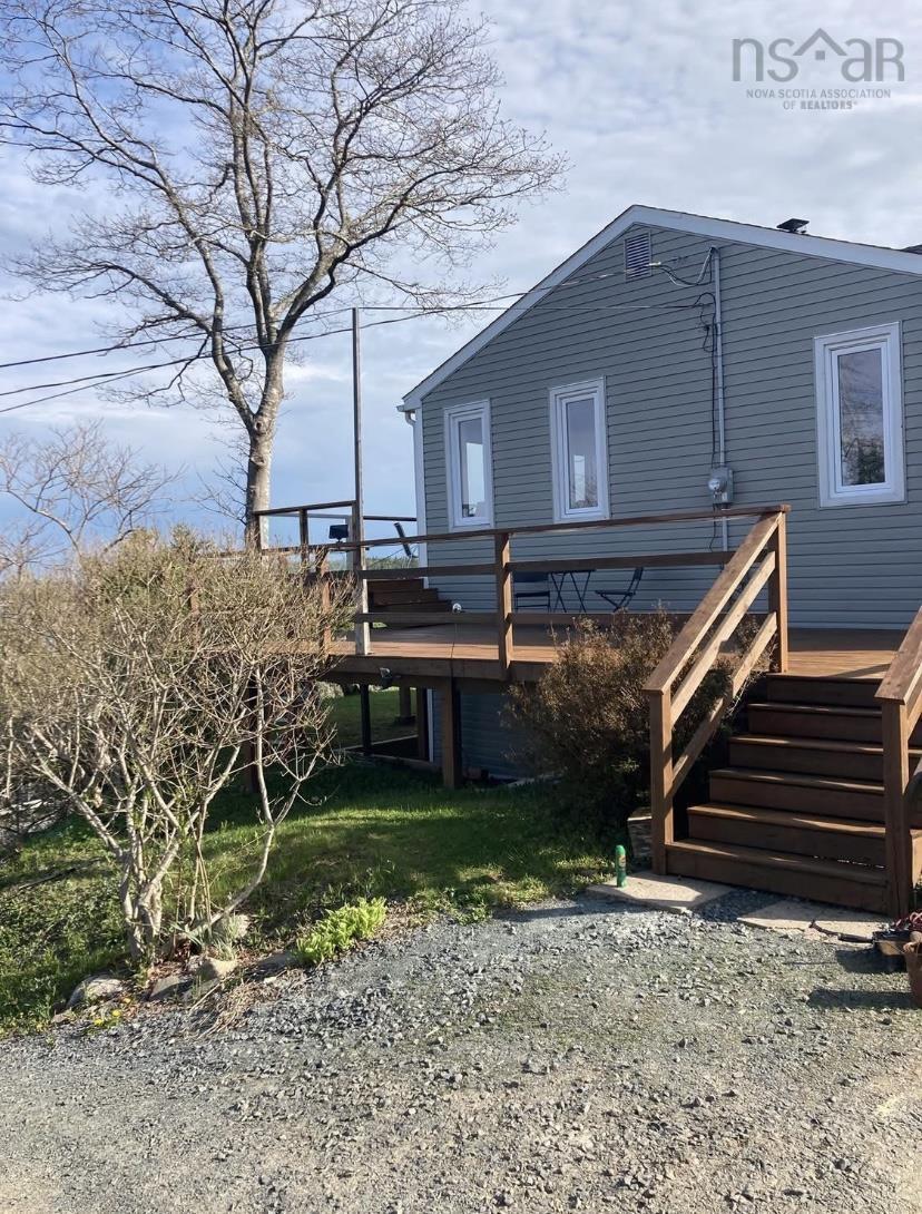 $549,900.00: 11635 Peggys Cove Road, Seabright