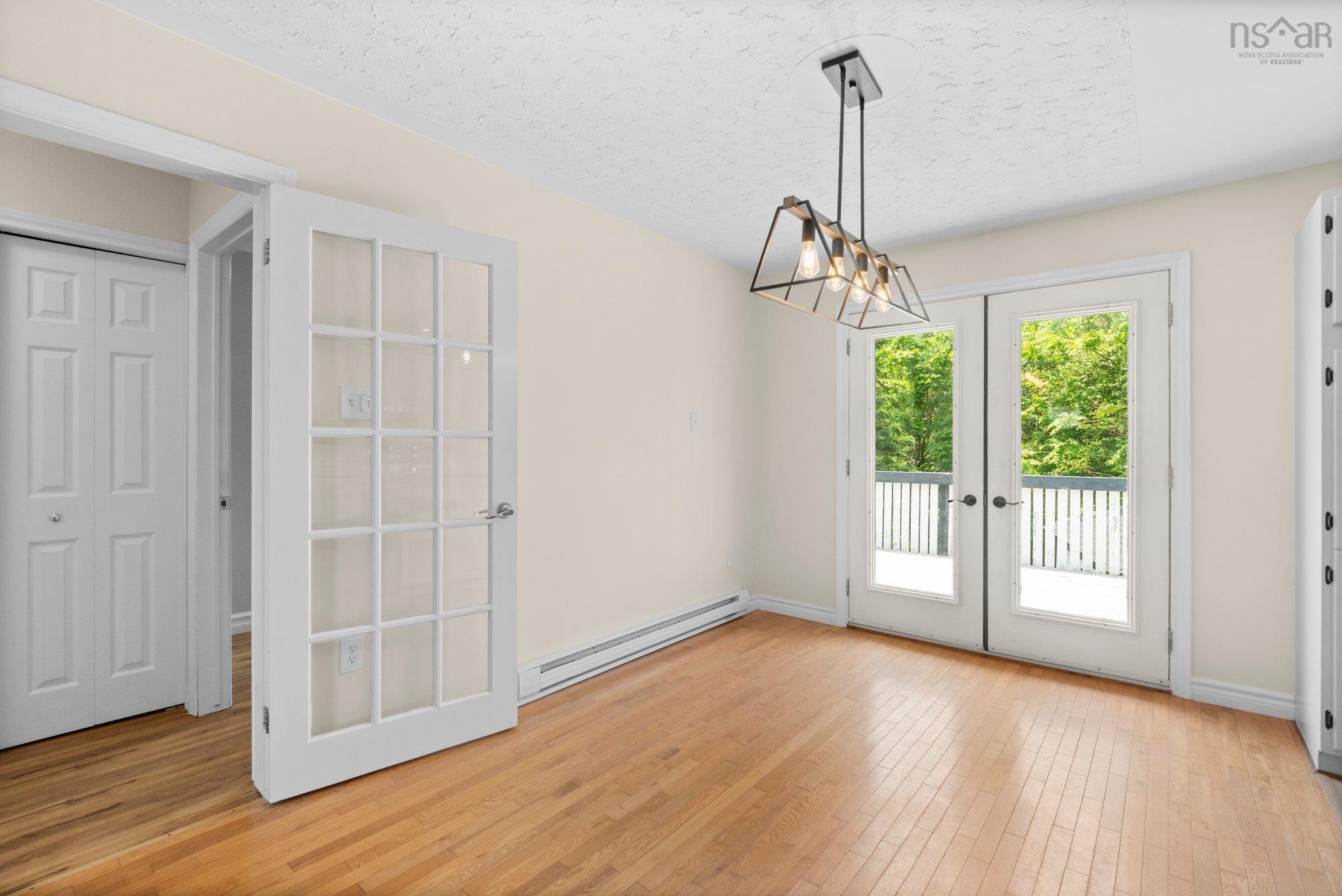 $549,900.00: 216 Caledonia Road, Dartmouth