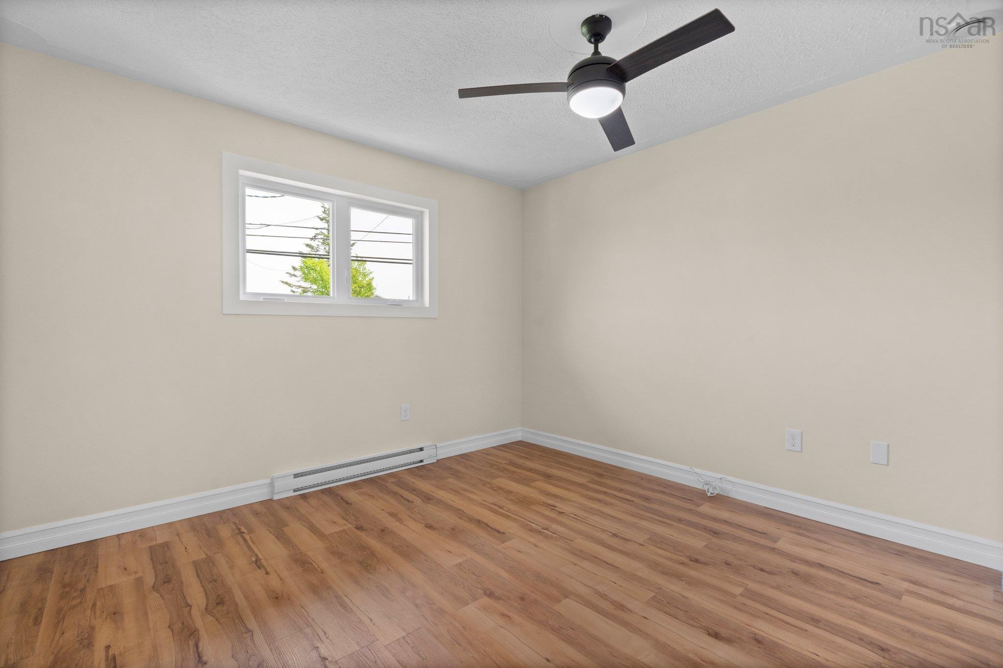 $549,900.00: 216 Caledonia Road, Dartmouth