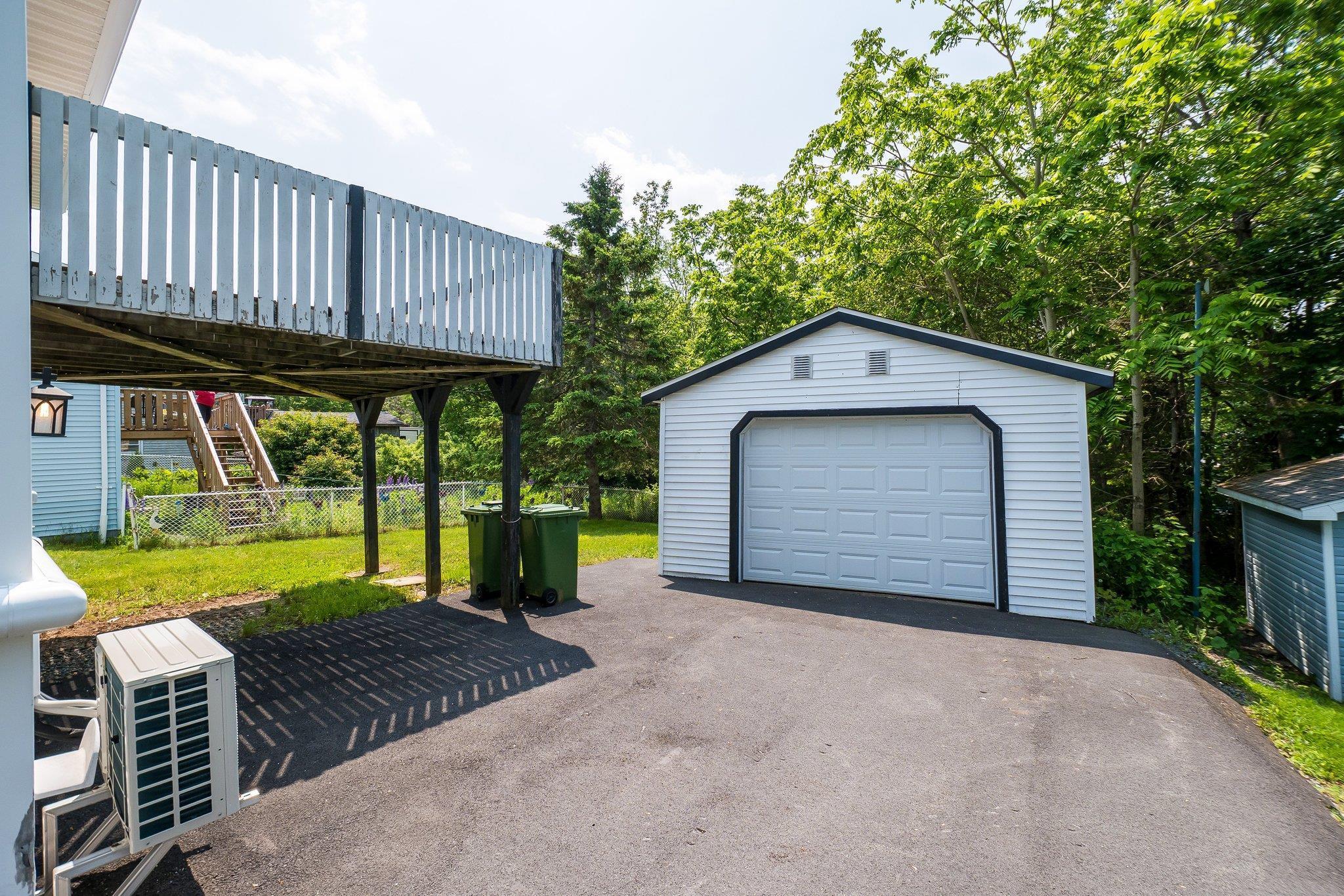 $549,900.00: 216 Caledonia Road, Dartmouth