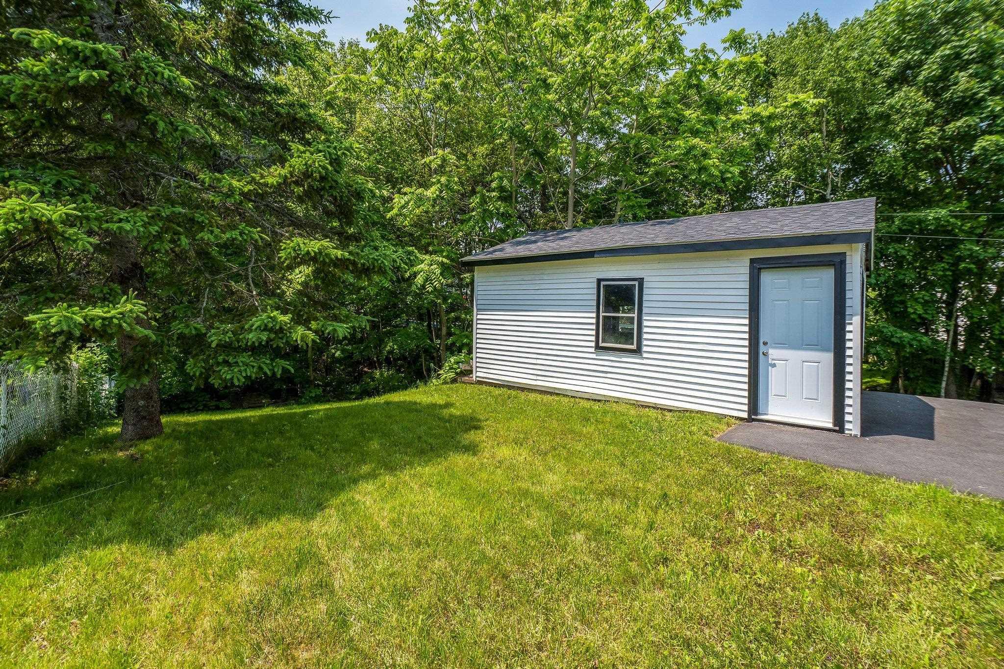 $549,900.00: 216 Caledonia Road, Dartmouth