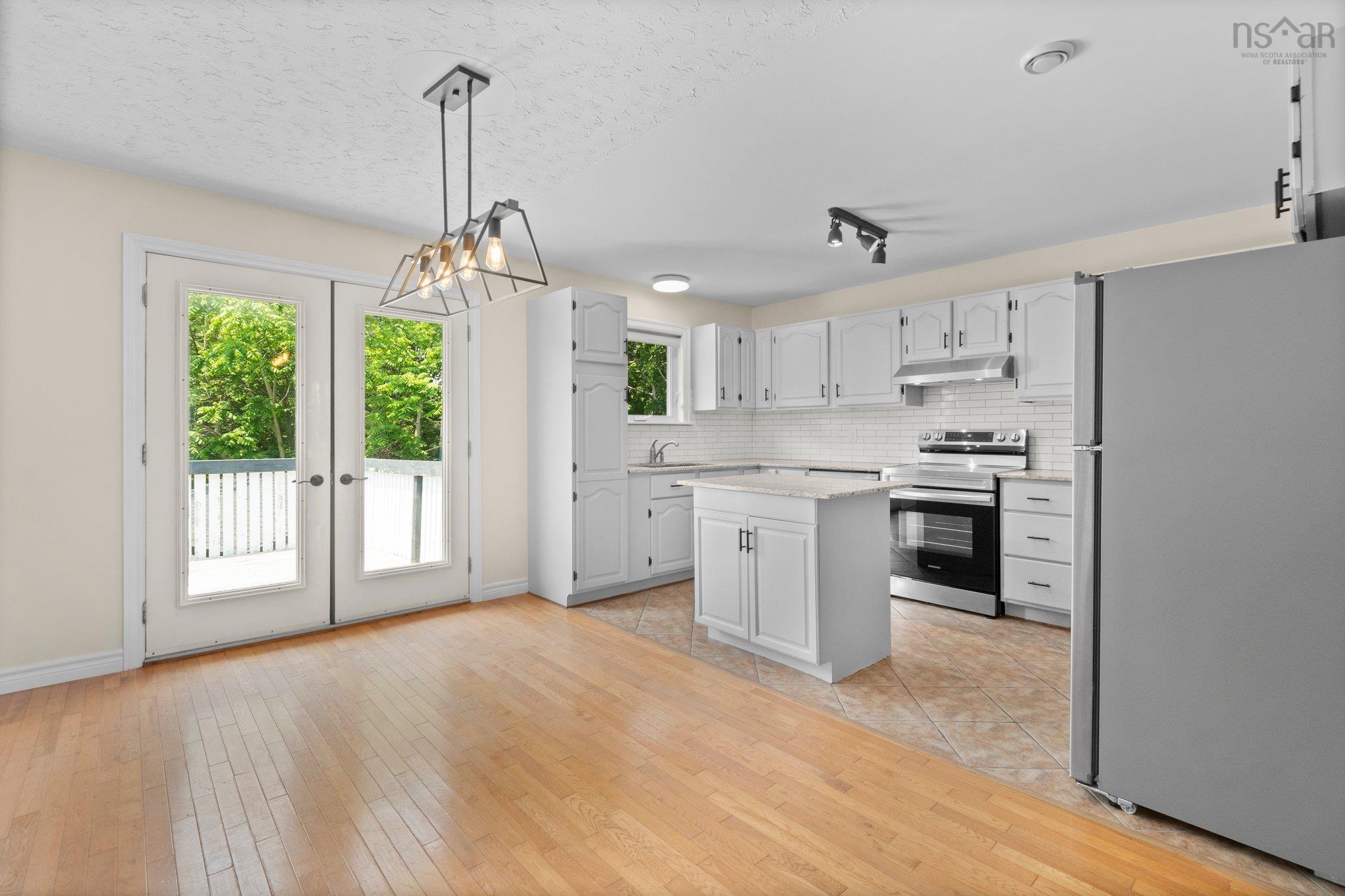 $549,900.00: 216 Caledonia Road, Dartmouth