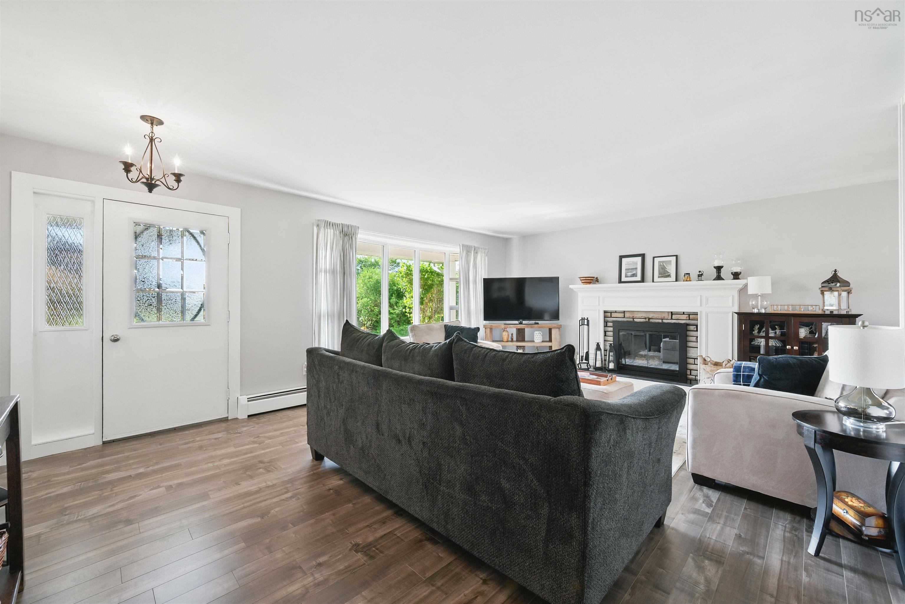 $519,900.00: 33 Burgess Road, Garlands Crossing