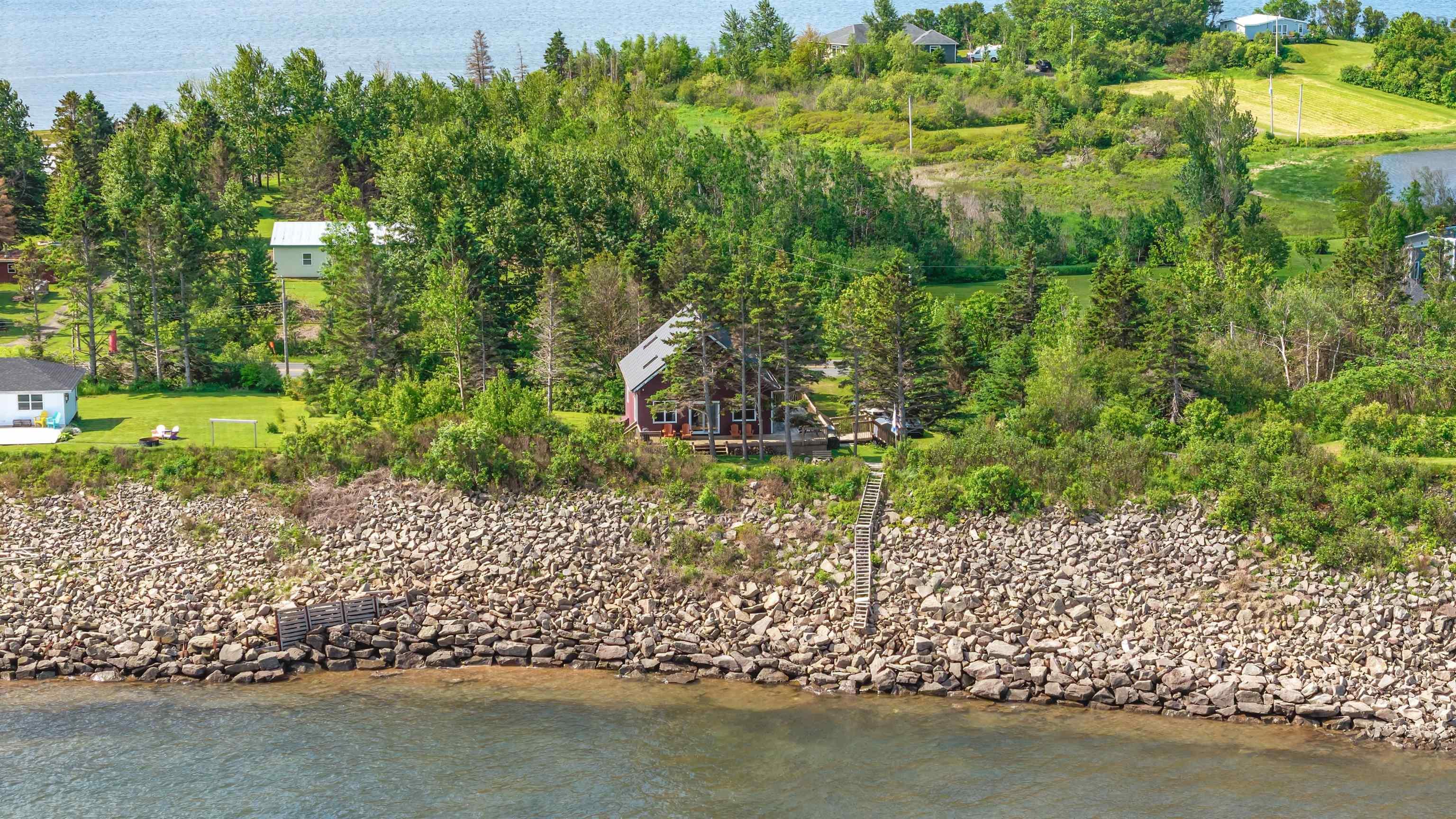 $525,000.00: 523 Caribou Island Road, Caribou Island