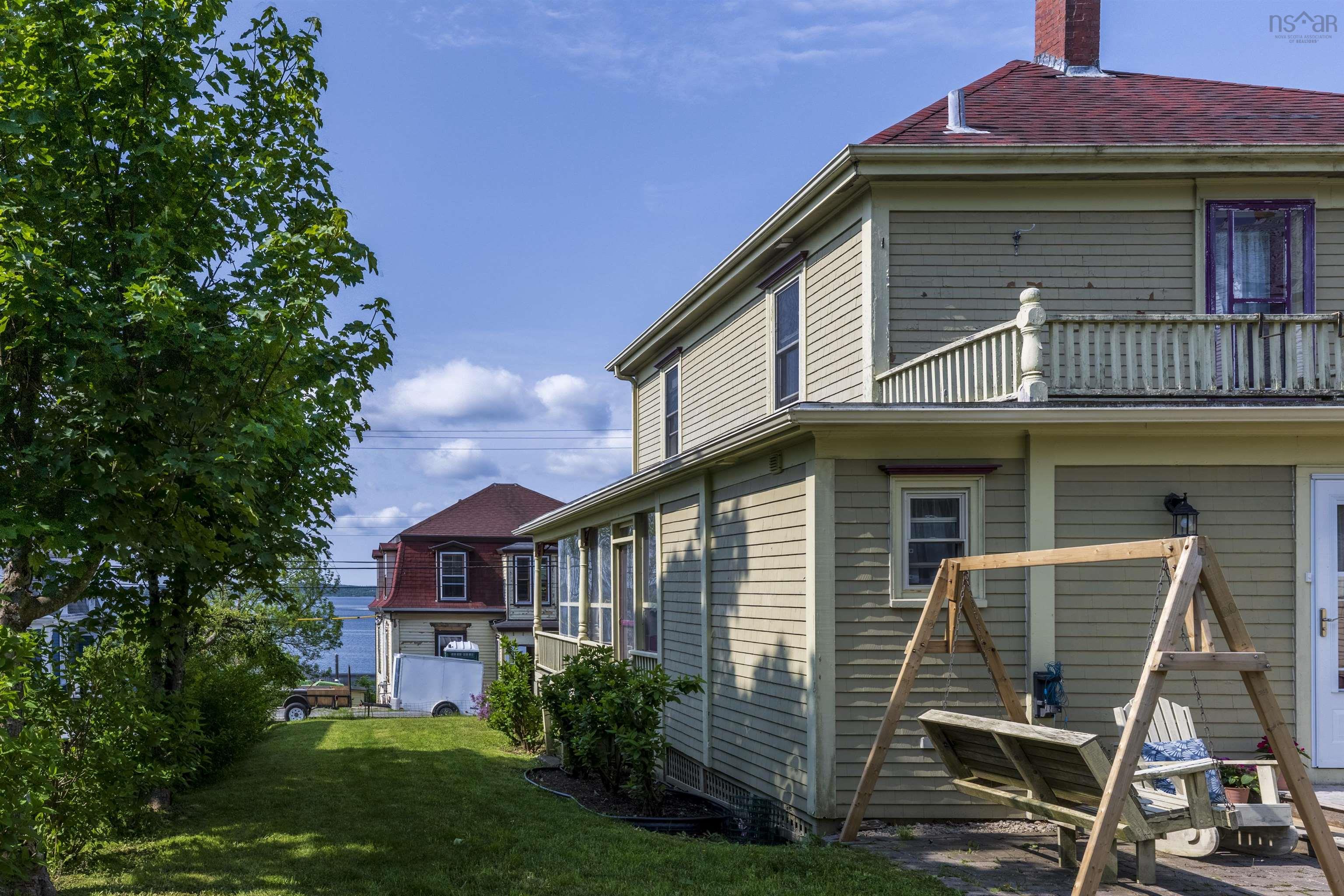 $695,000.00: 271 Montague Street, Lunenburg