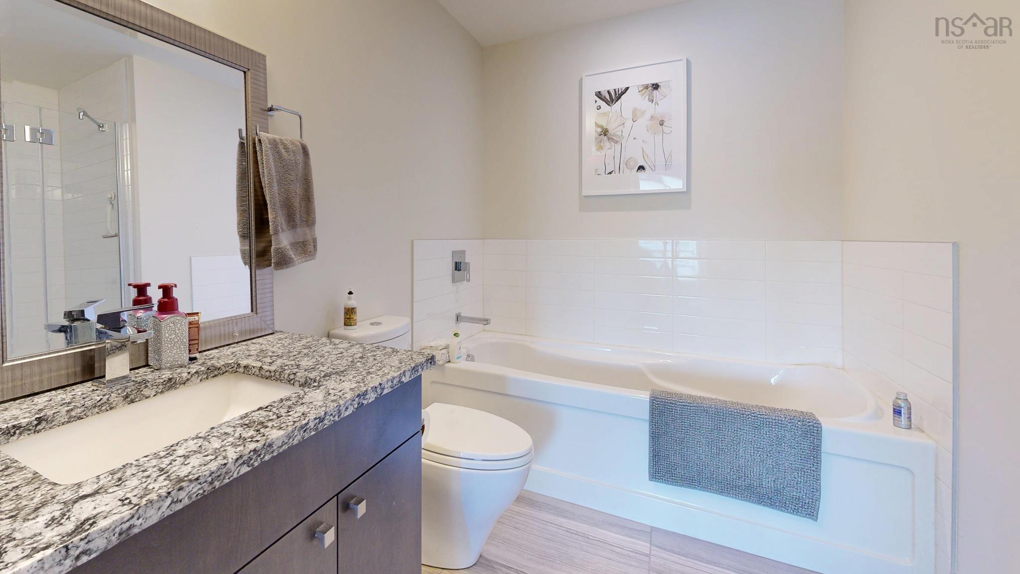 $489,900.00: 309 67 Kings Wharf Place, Dartmouth