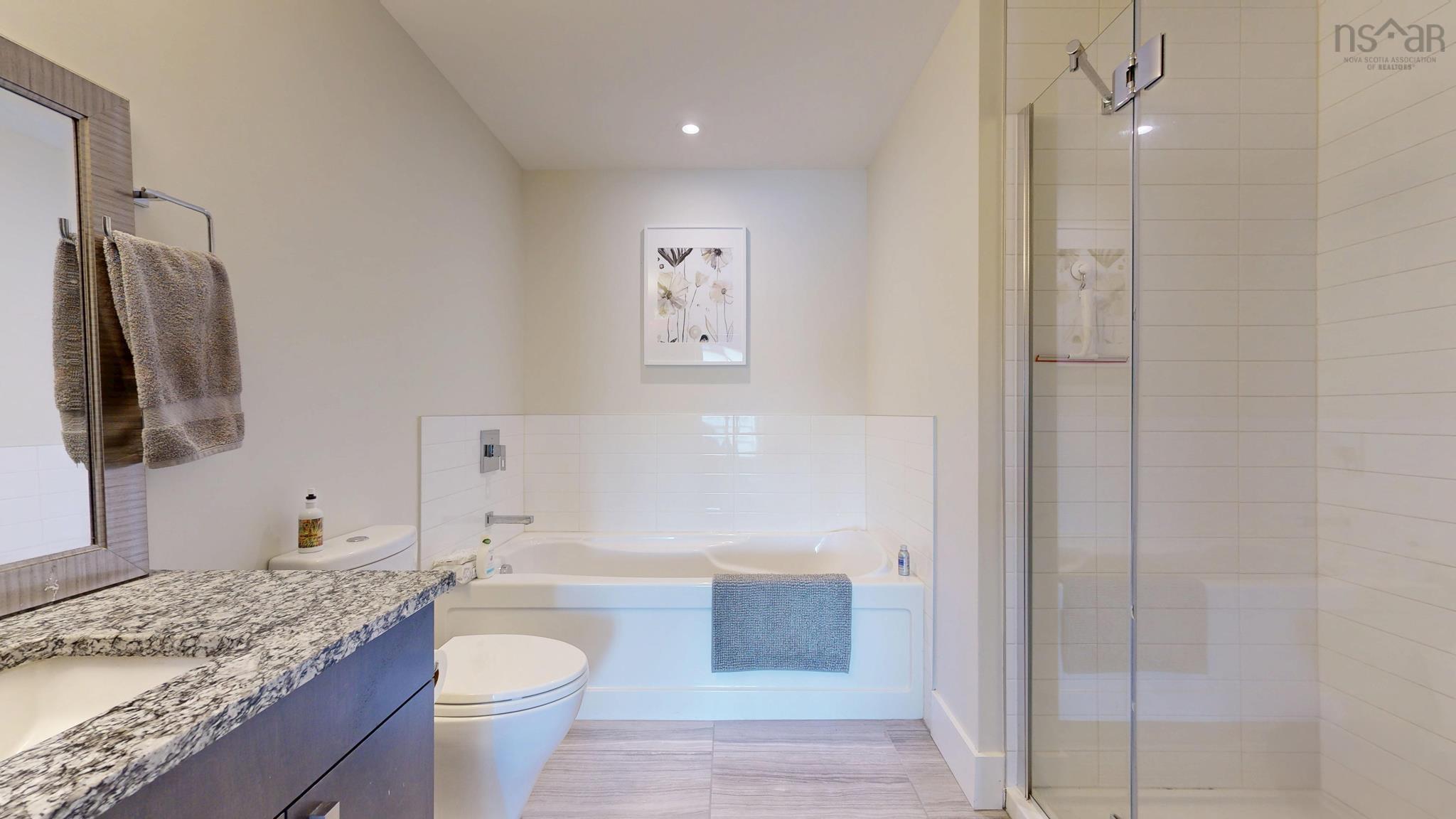 $489,900.00: 309 67 Kings Wharf Place, Dartmouth