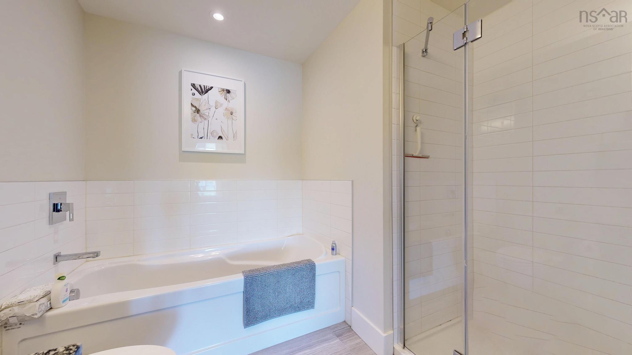 $489,900.00: 309 67 Kings Wharf Place, Dartmouth