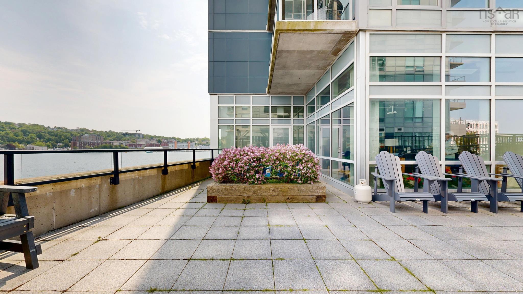 $489,900.00: 309 67 Kings Wharf Place, Dartmouth