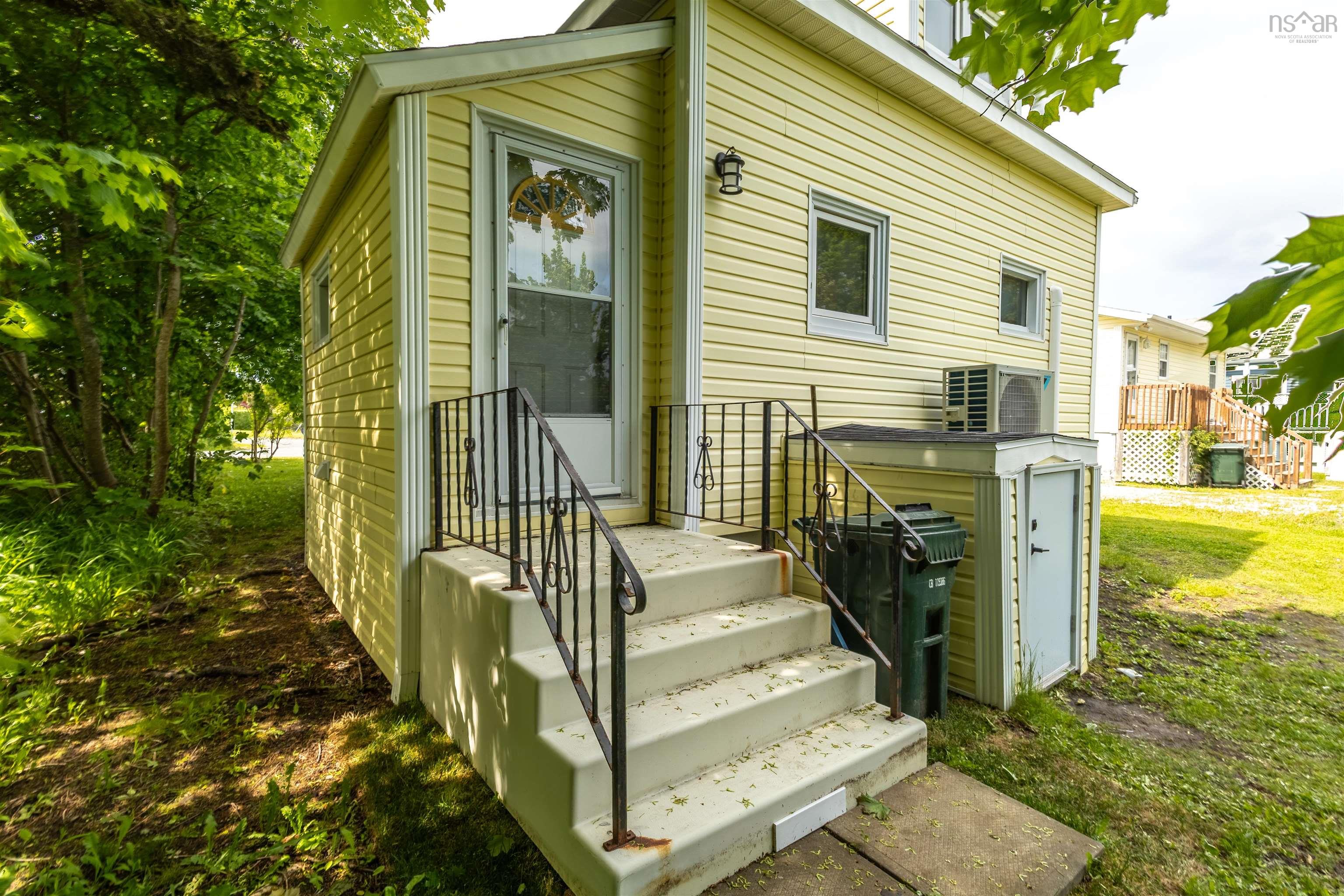 $239,900.00: 455 York Street, Glace Bay