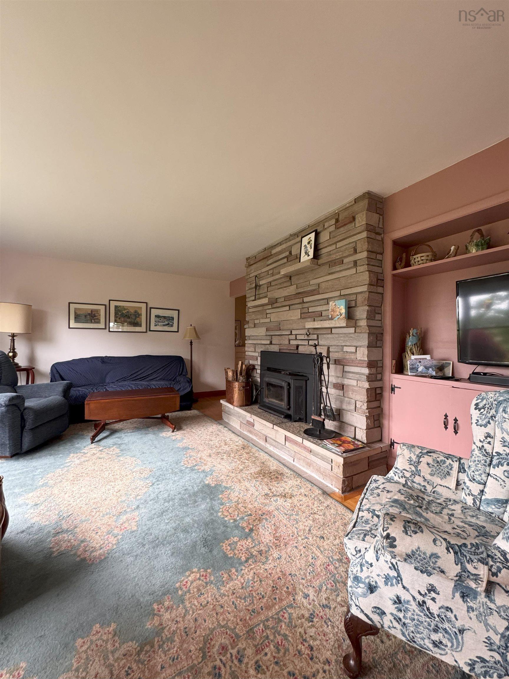 $389,900.00: 245-247 Gulf Shore Road, Pugwash