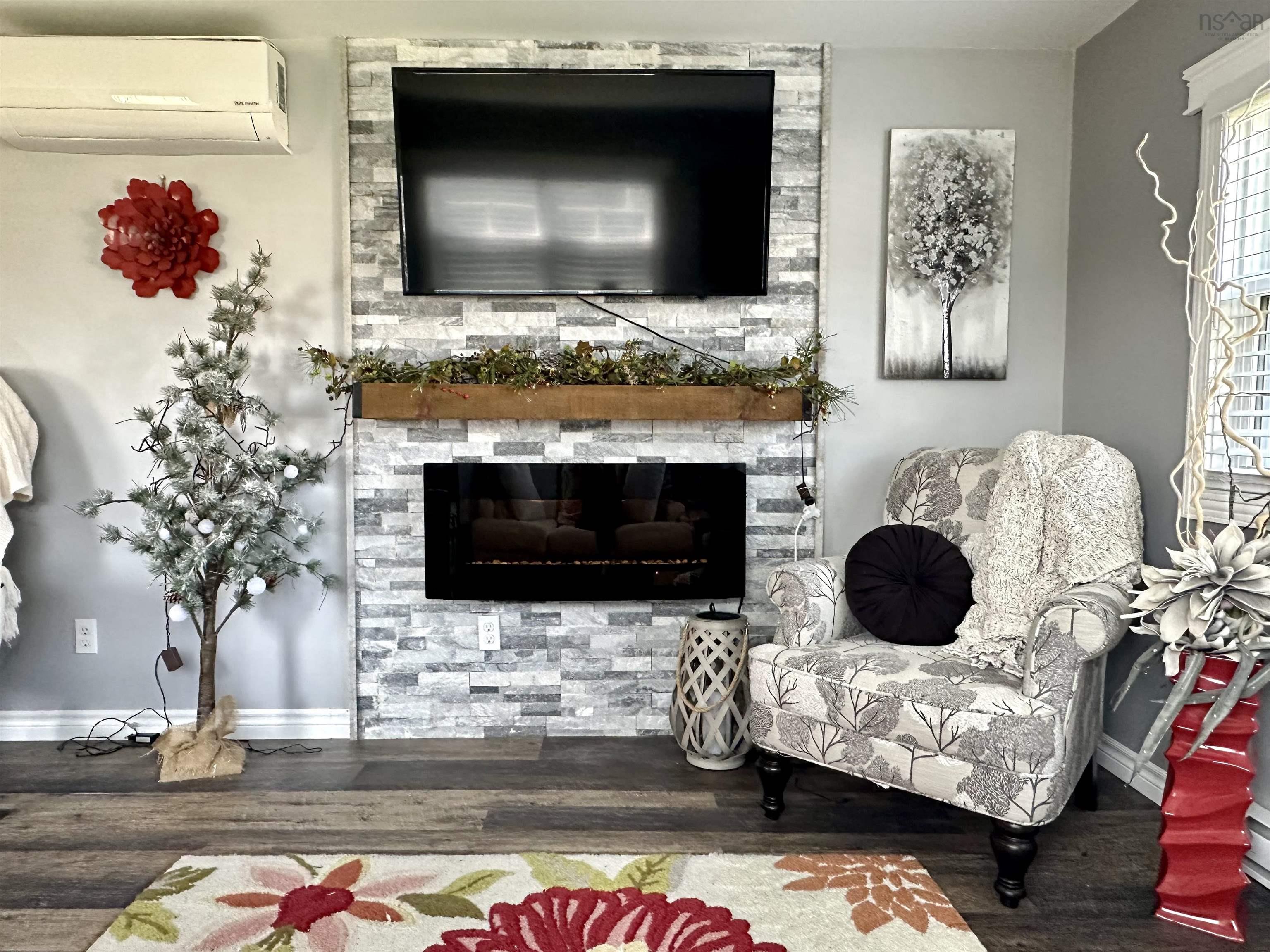 $155,000.00: 127 Park Street, Dominion