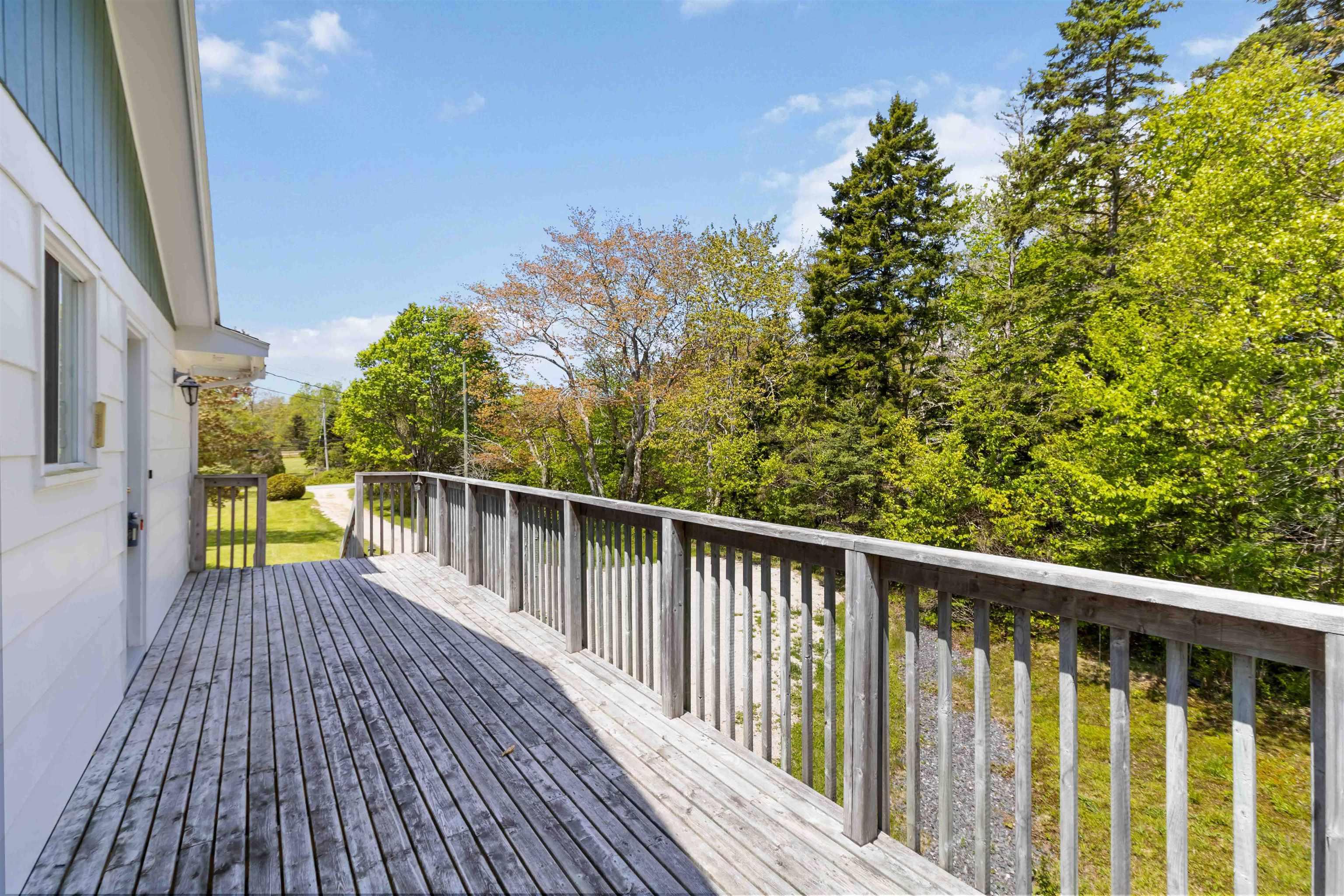 $399,900.00: 11395 Peggys Cove Road, Seabright