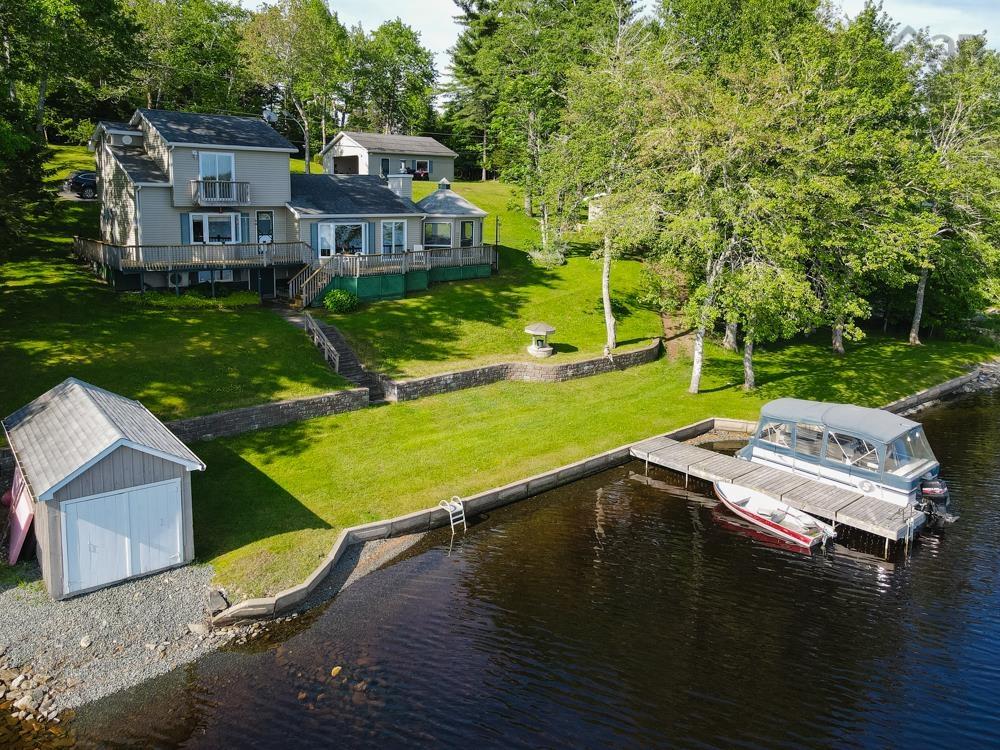 $850,000.00: 32 Memory Lane, Mount Uniacke