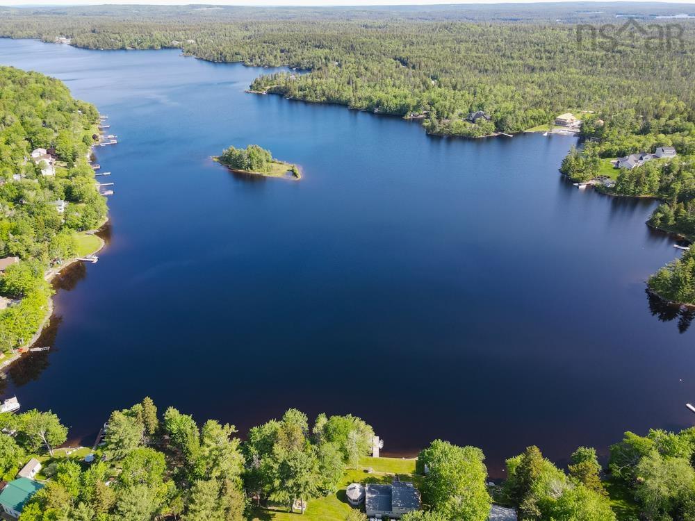 $850,000.00: 32 Memory Lane, Mount Uniacke