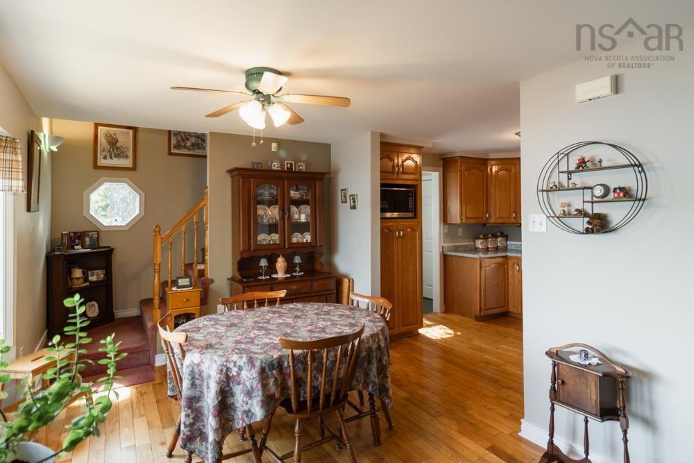 $850,000.00: 32 Memory Lane, Mount Uniacke