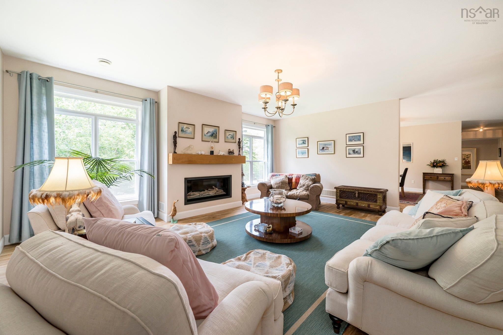 $1,295,000.00: 327 Birch Bear Run, Lewis Lake