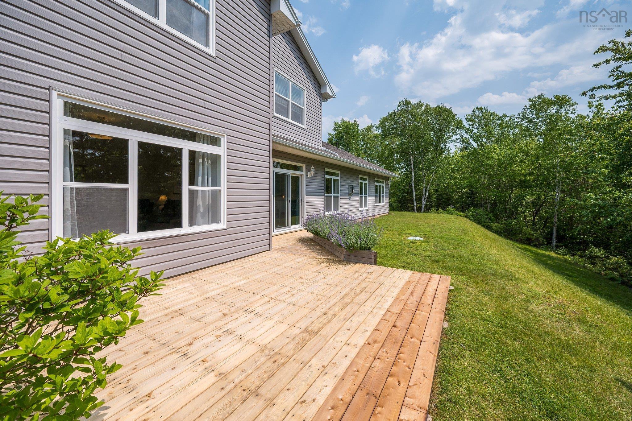 $1,295,000.00: 327 Birch Bear Run, Lewis Lake