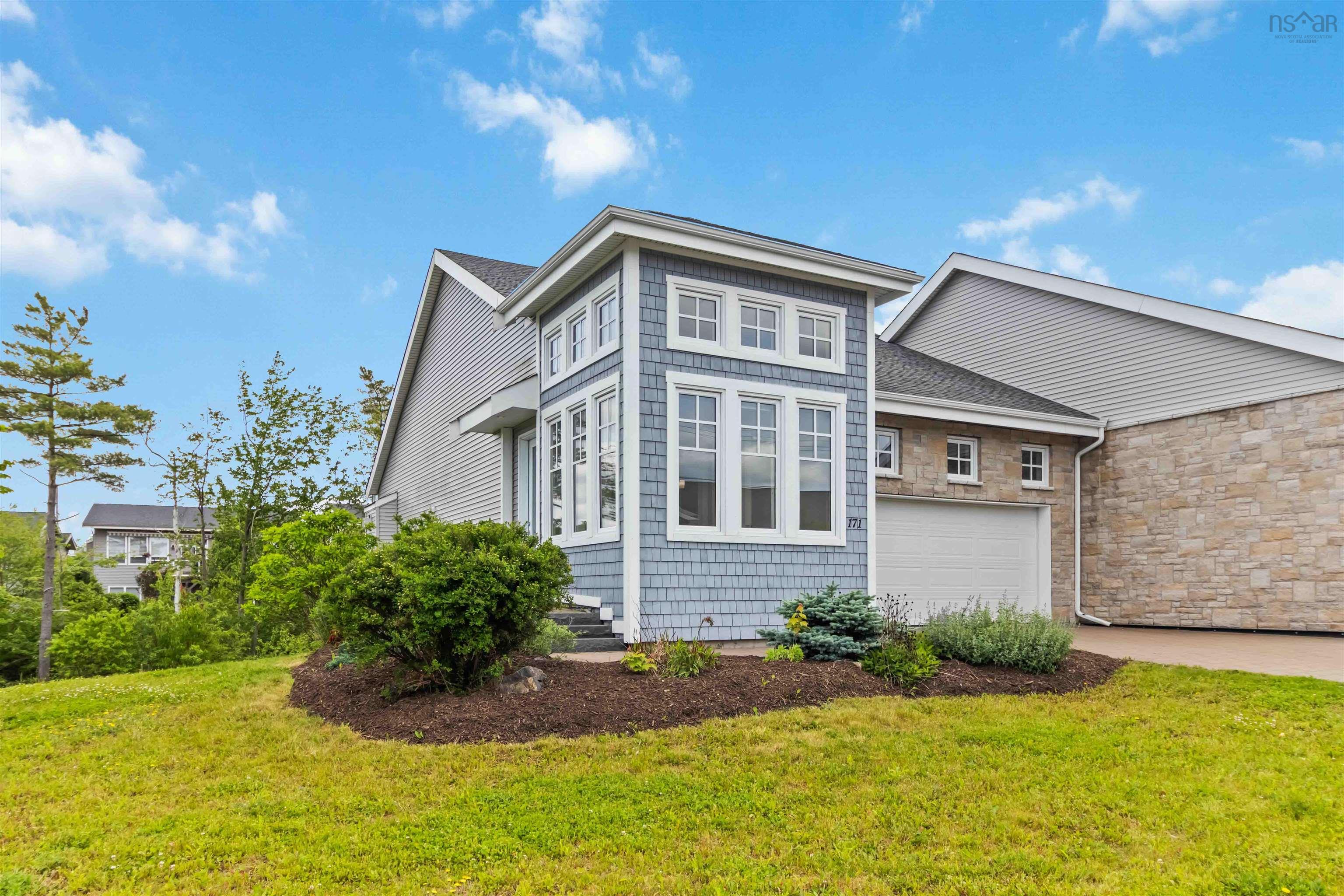 $789,900.00: 171 Bradford Place, Bedford