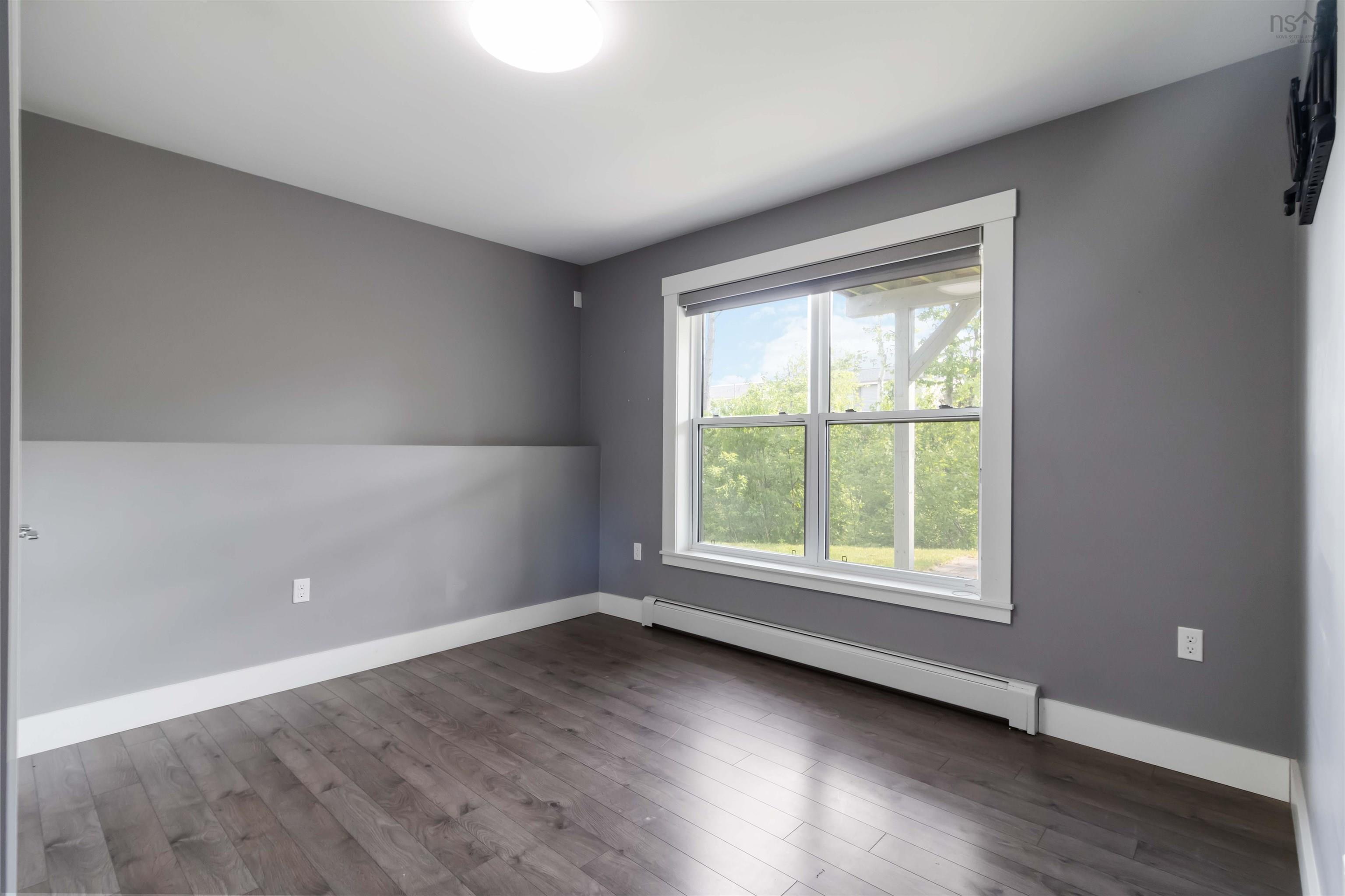 $789,900.00: 171 Bradford Place, Bedford