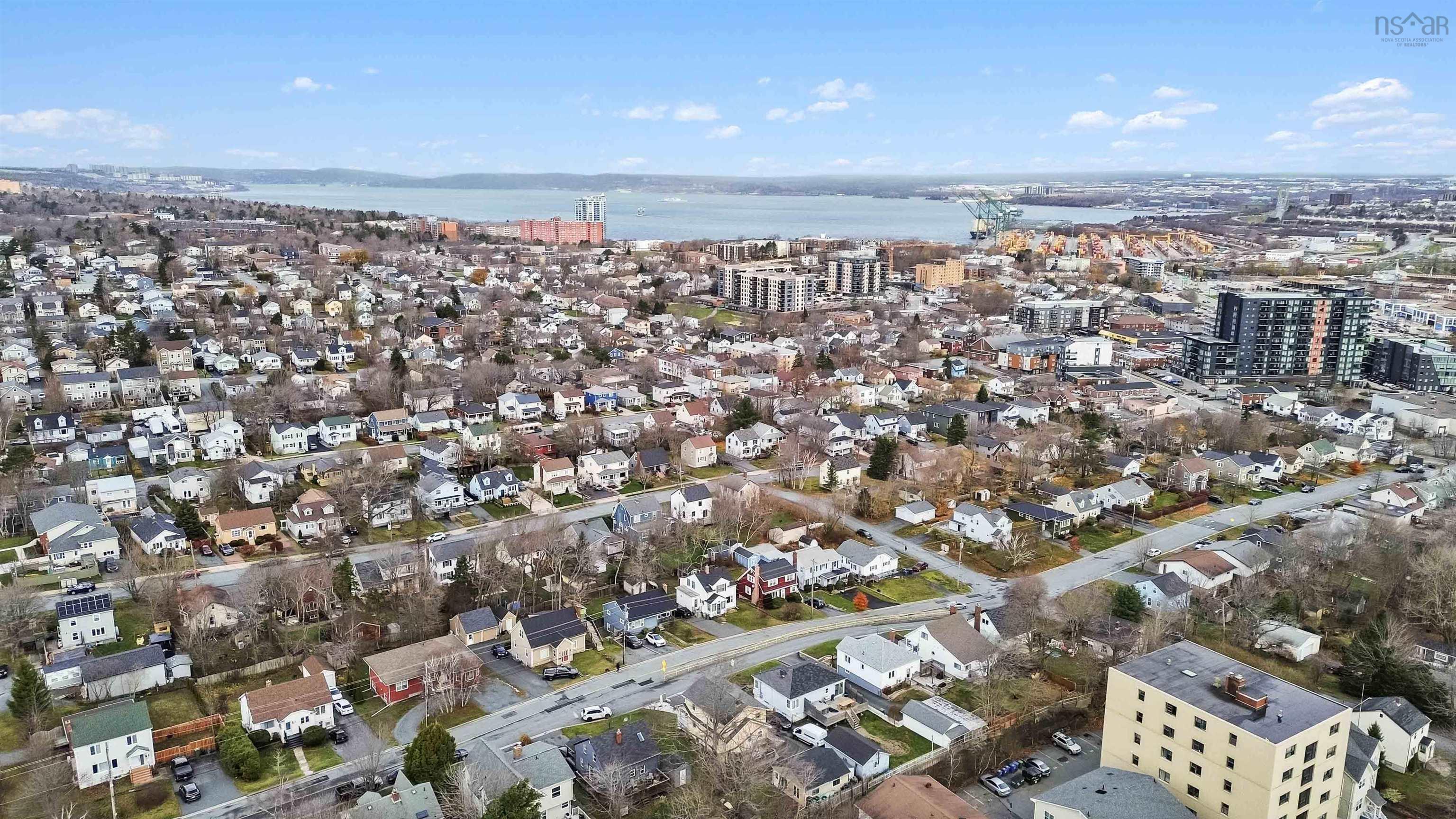 $749,900.00: 36 Sunnybrae Avenue, Halifax