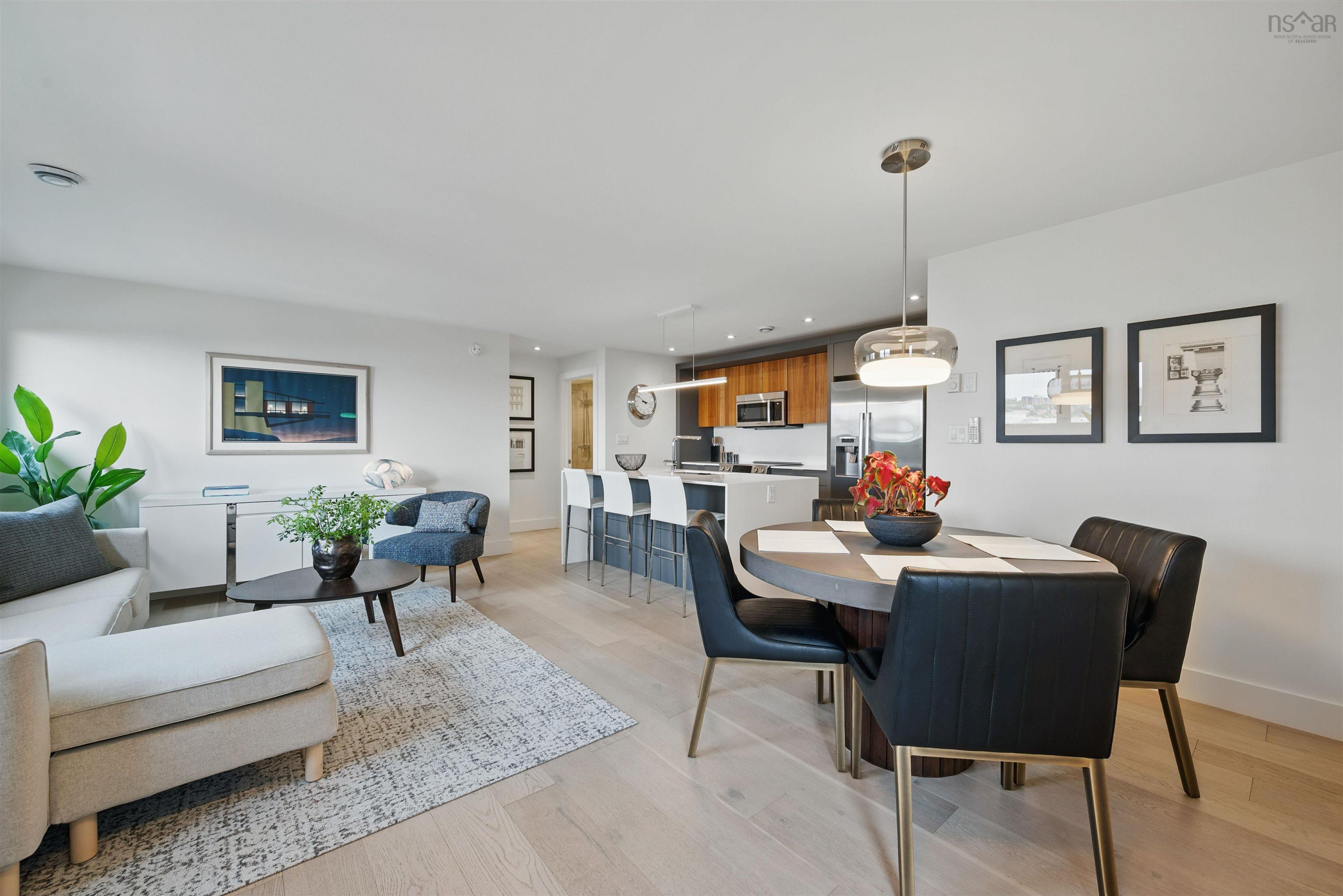 $1,500,000.00: 90 Shore Road, Dartmouth
