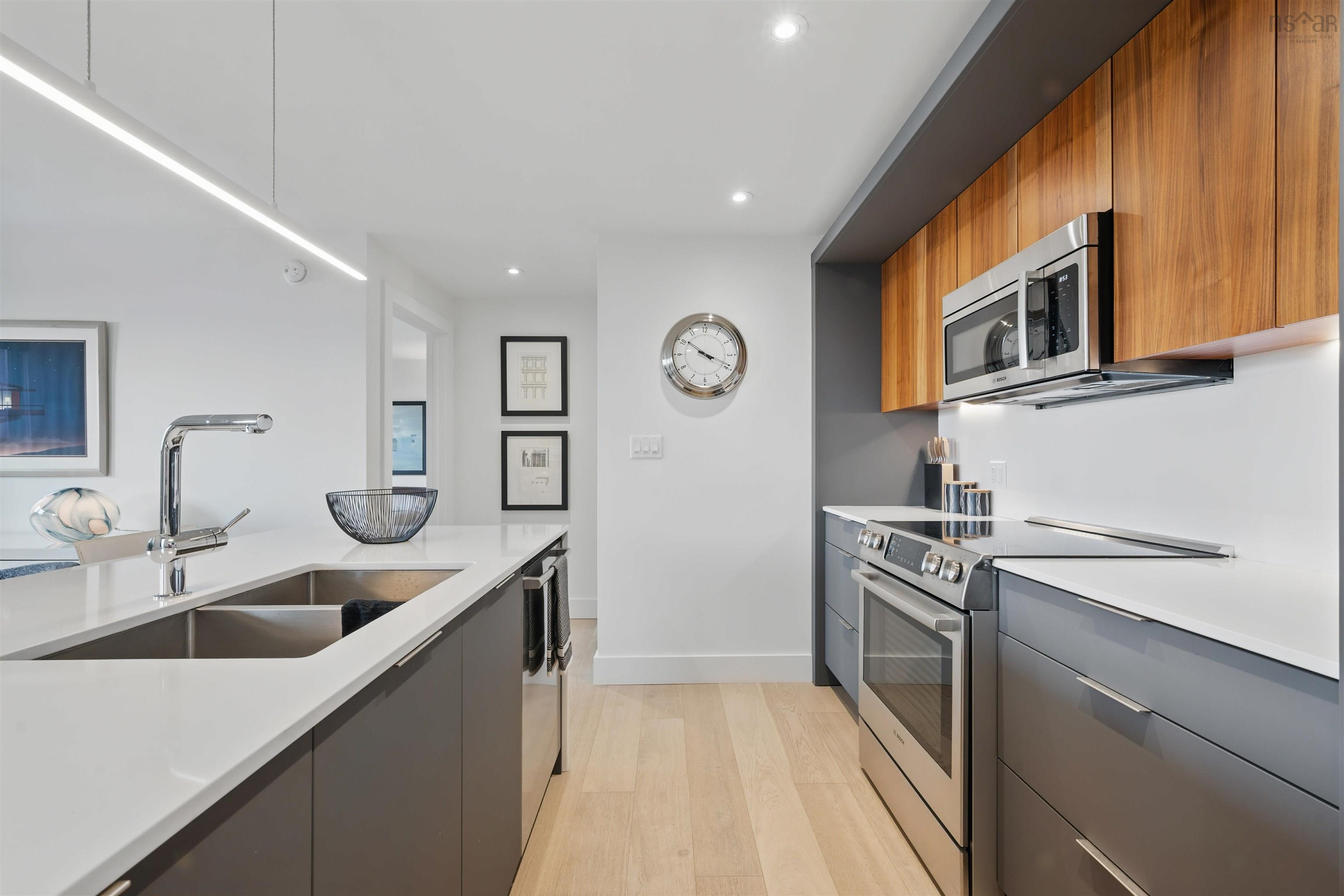 $1,500,000.00: 90 Shore Road, Dartmouth