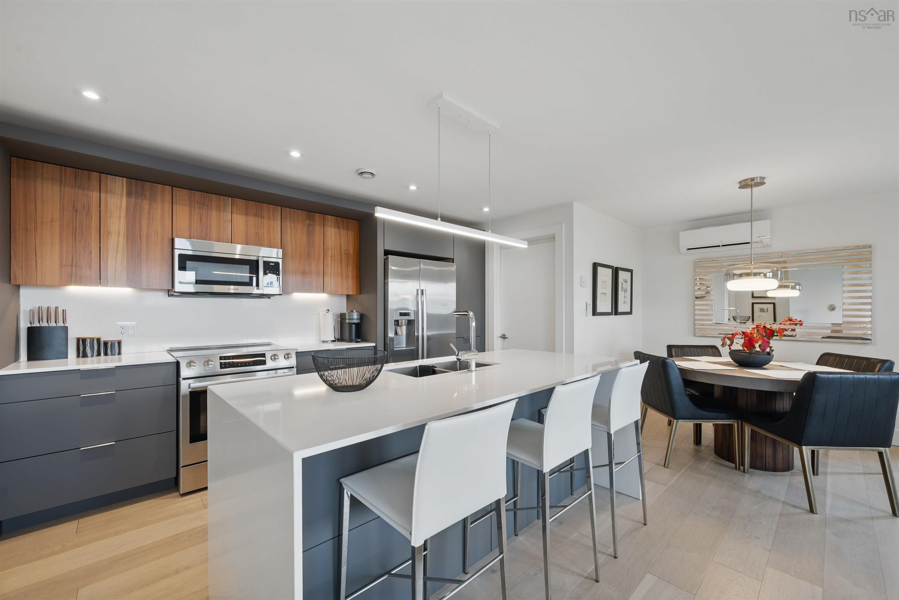 $1,500,000.00: 90 Shore Road, Dartmouth