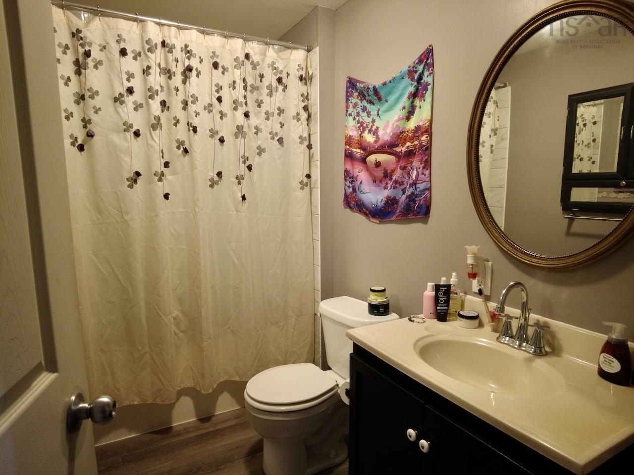 $779,000.00: 10205 204 Highway, South Victoria