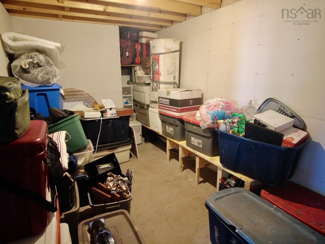 $779,000.00: 10205 204 Highway, South Victoria