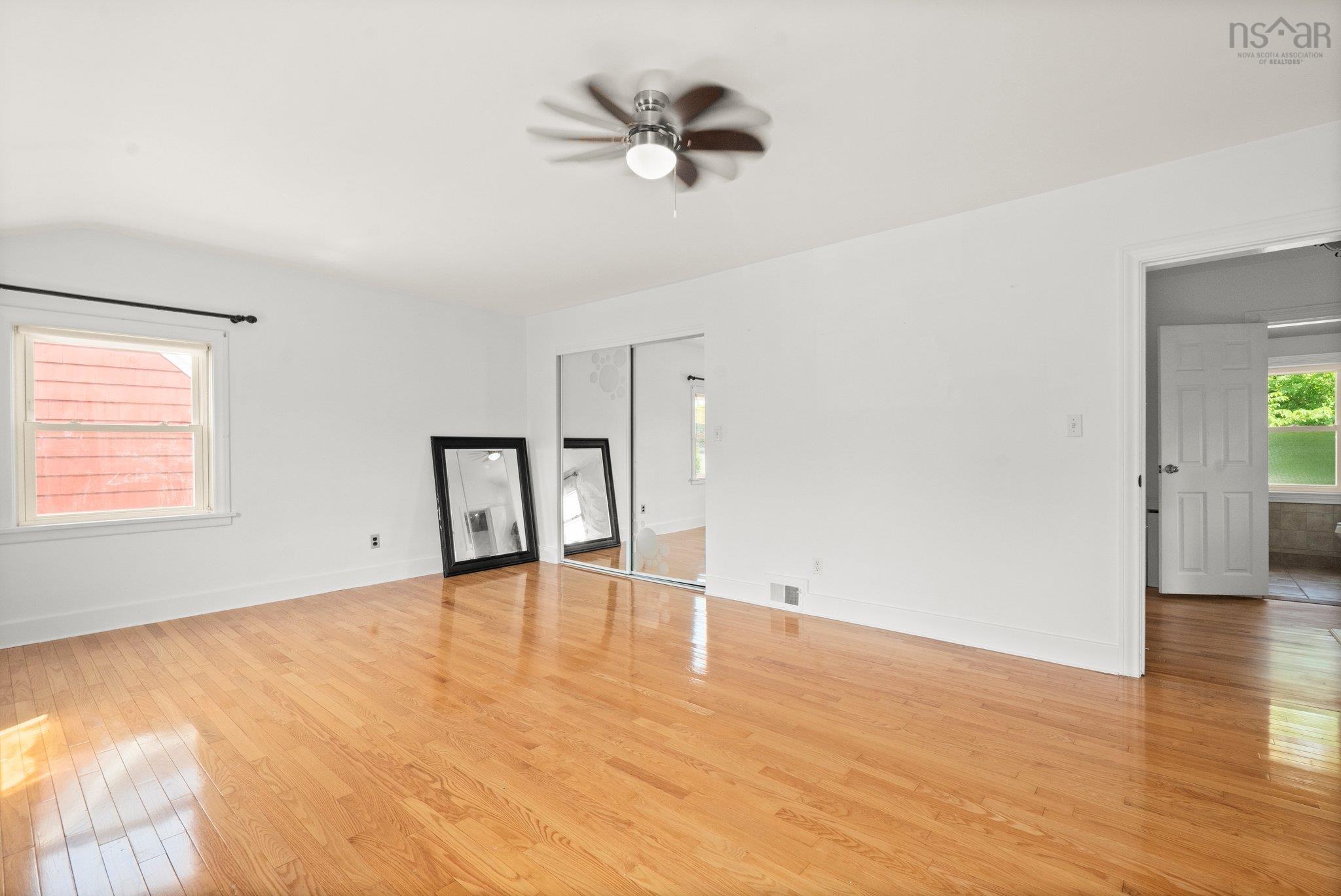 $599,000.00: 27 Sunnybrae Avenue, Fairview