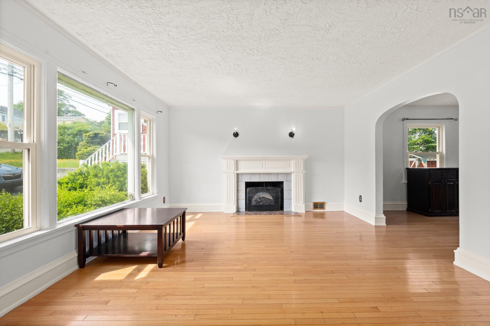 $599,000.00: 27 Sunnybrae Avenue, Fairview
