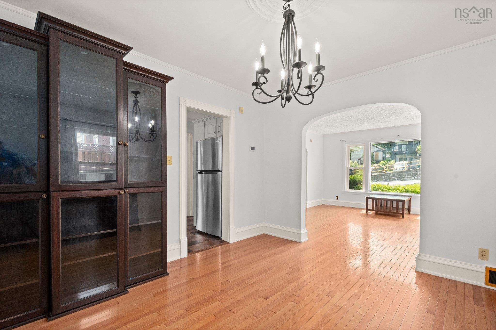 $599,000.00: 27 Sunnybrae Avenue, Fairview