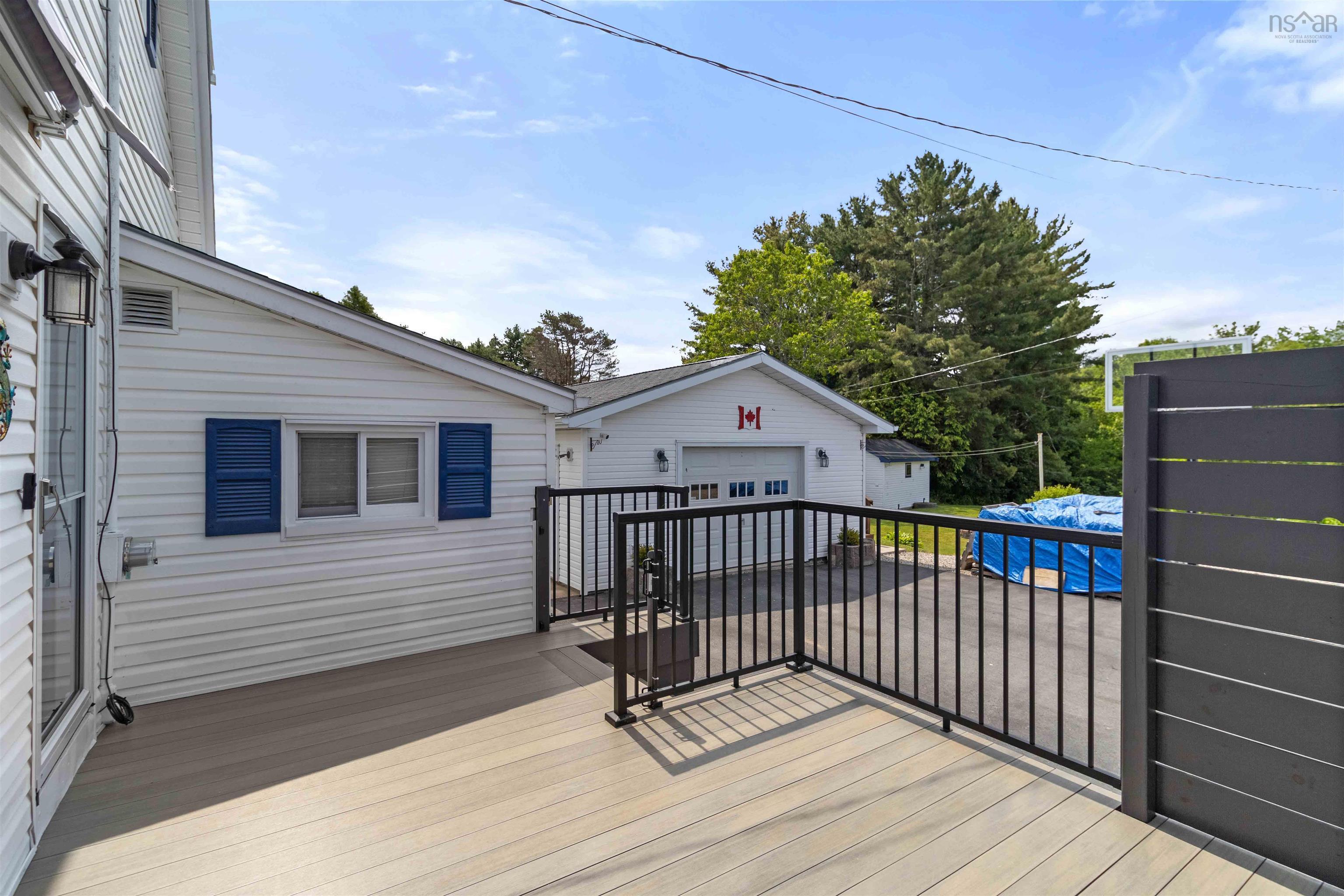 $569,900.00: 980 Highway 331, Conquerall Bank