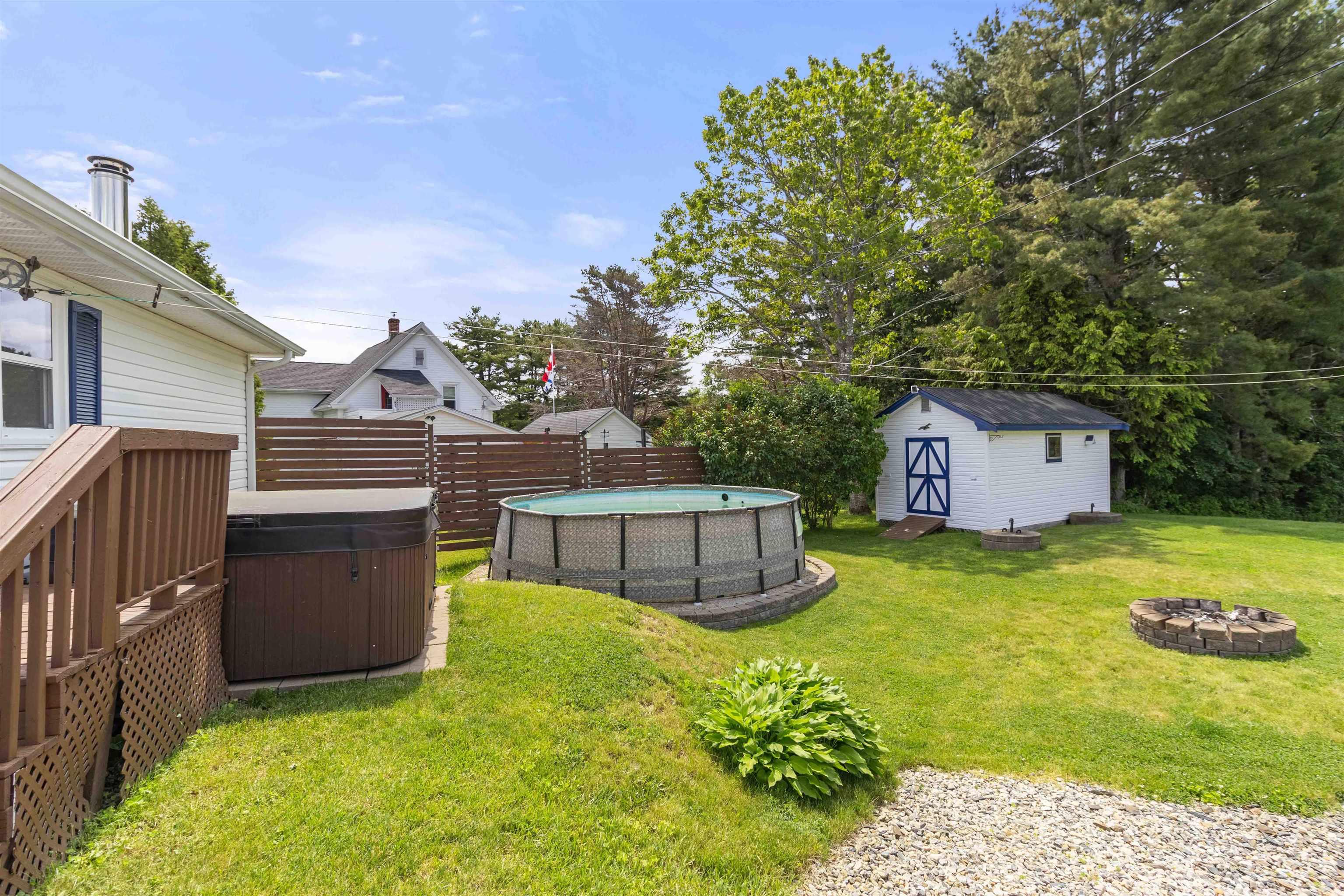$569,900.00: 980 Highway 331, Conquerall Bank