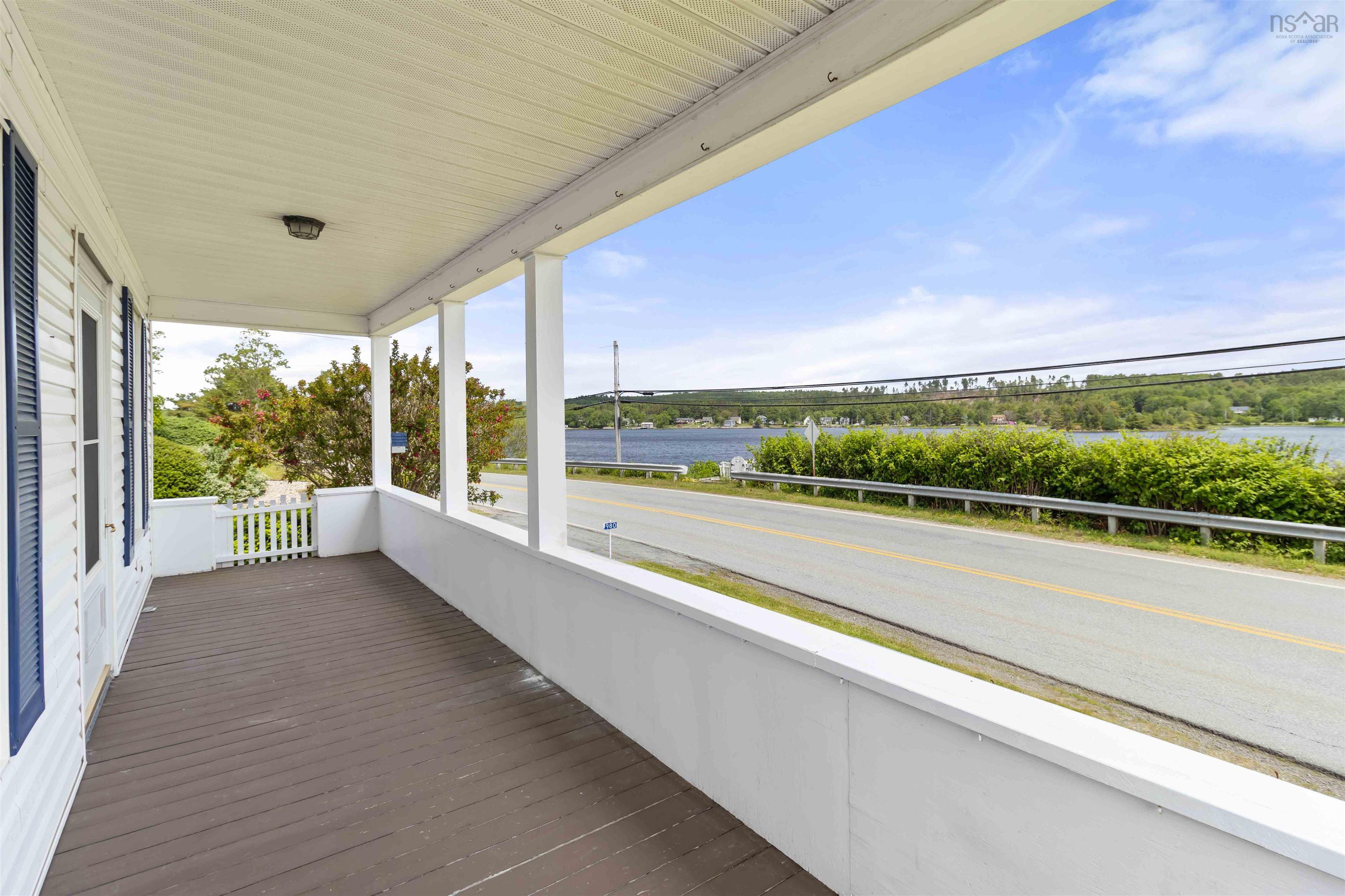 $569,900.00: 980 Highway 331, Conquerall Bank