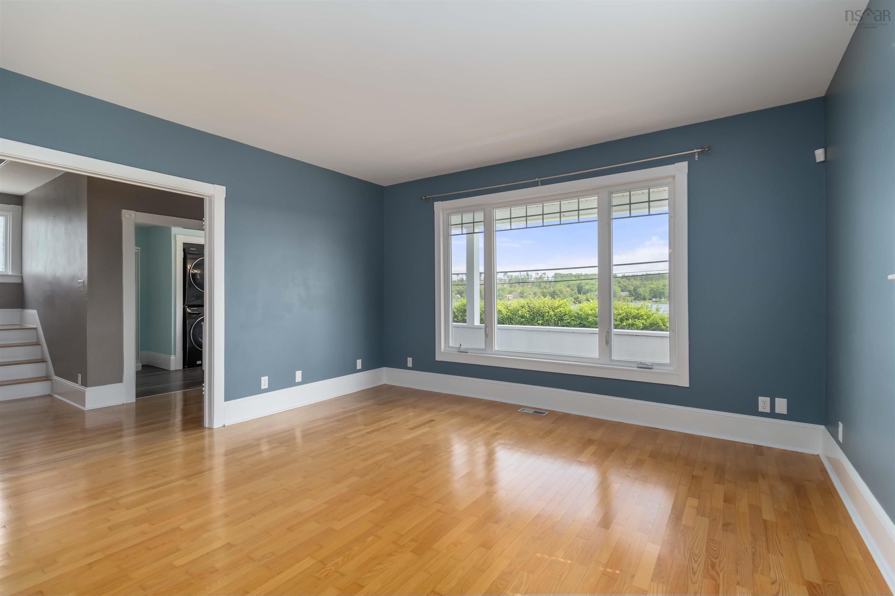 $569,900.00: 980 Highway 331, Conquerall Bank