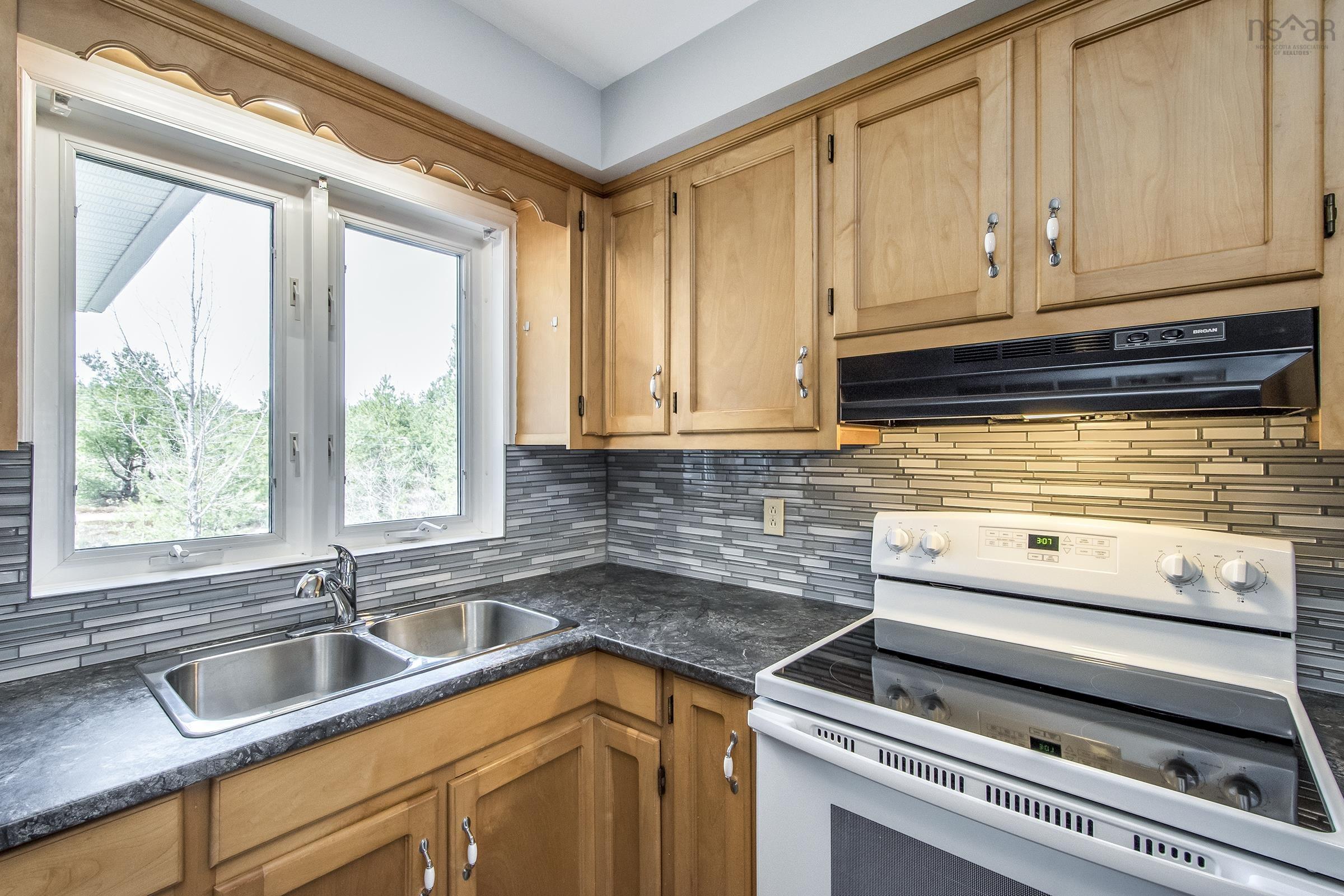 $469,900.00: 699/701 Balser Drive, Kingston