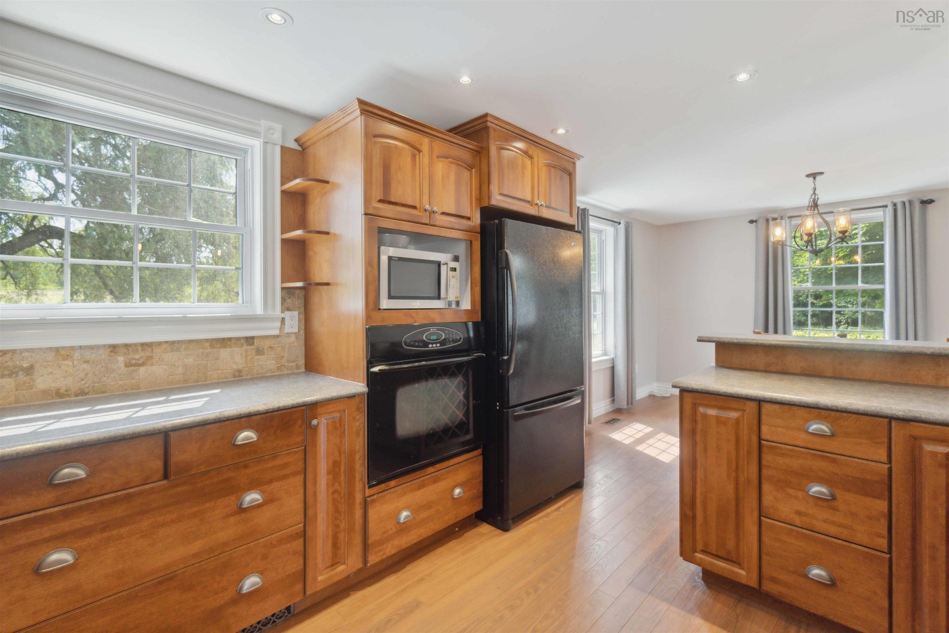 $634,900.00: 3898 Black Rock Road, Whites Corner