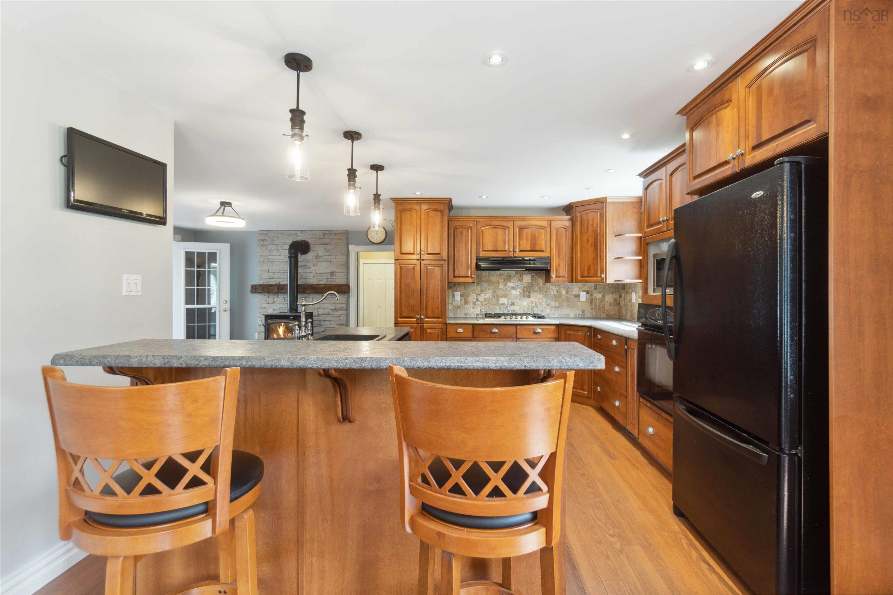 $634,900.00: 3898 Black Rock Road, Whites Corner