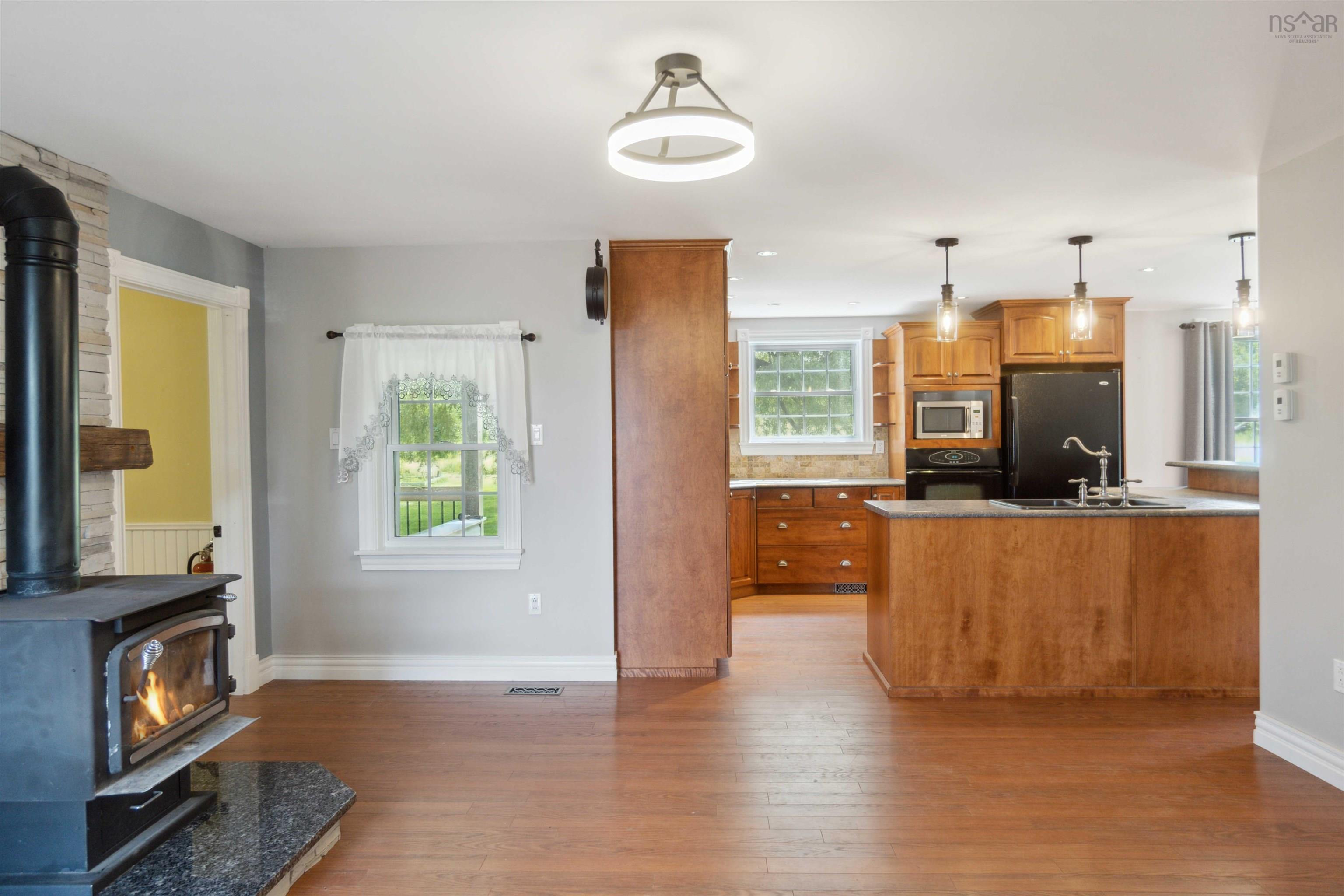 $634,900.00: 3898 Black Rock Road, Whites Corner