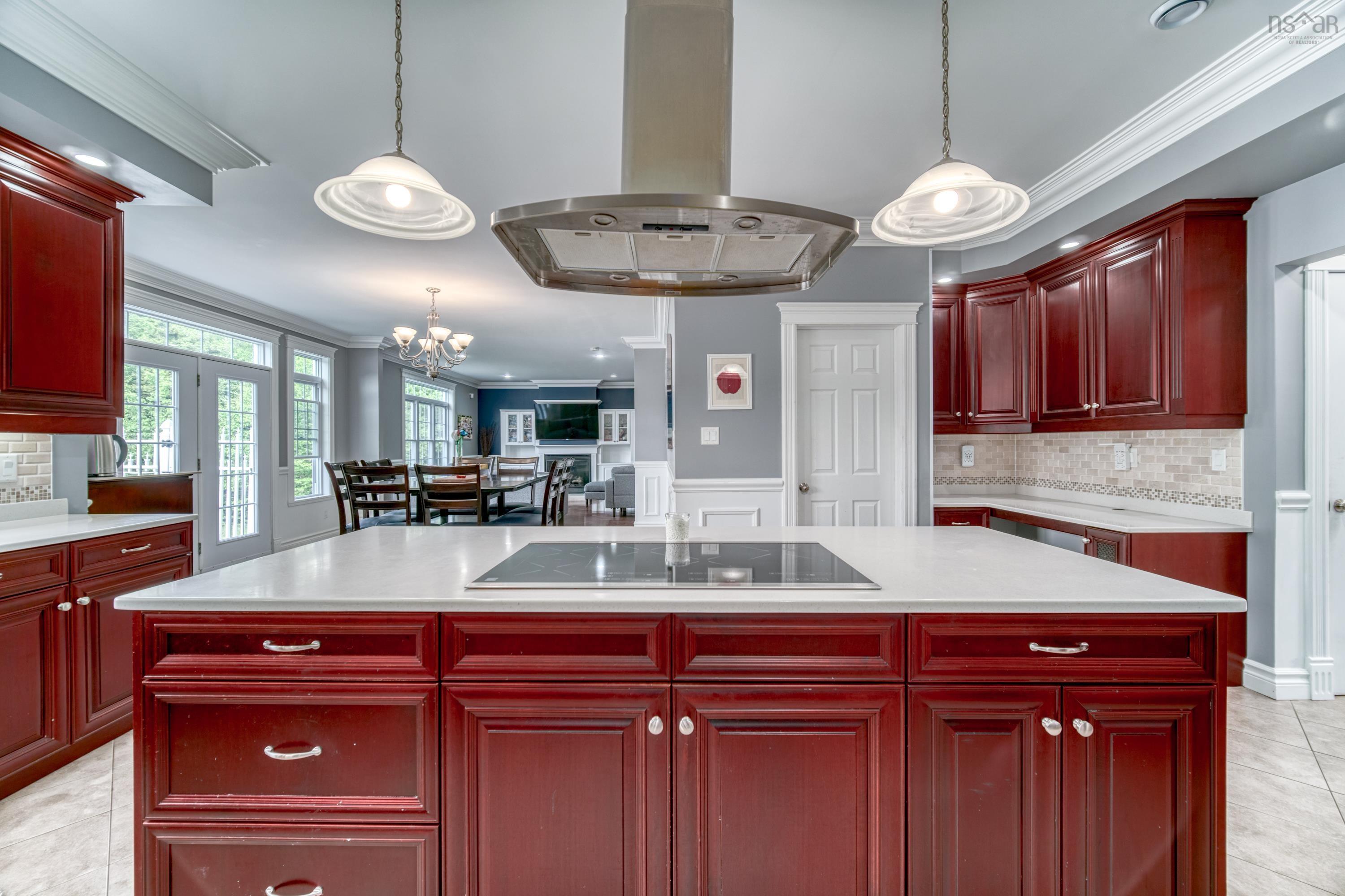 $1,690,000.00: 42 Vrege Court, Hammonds Plains