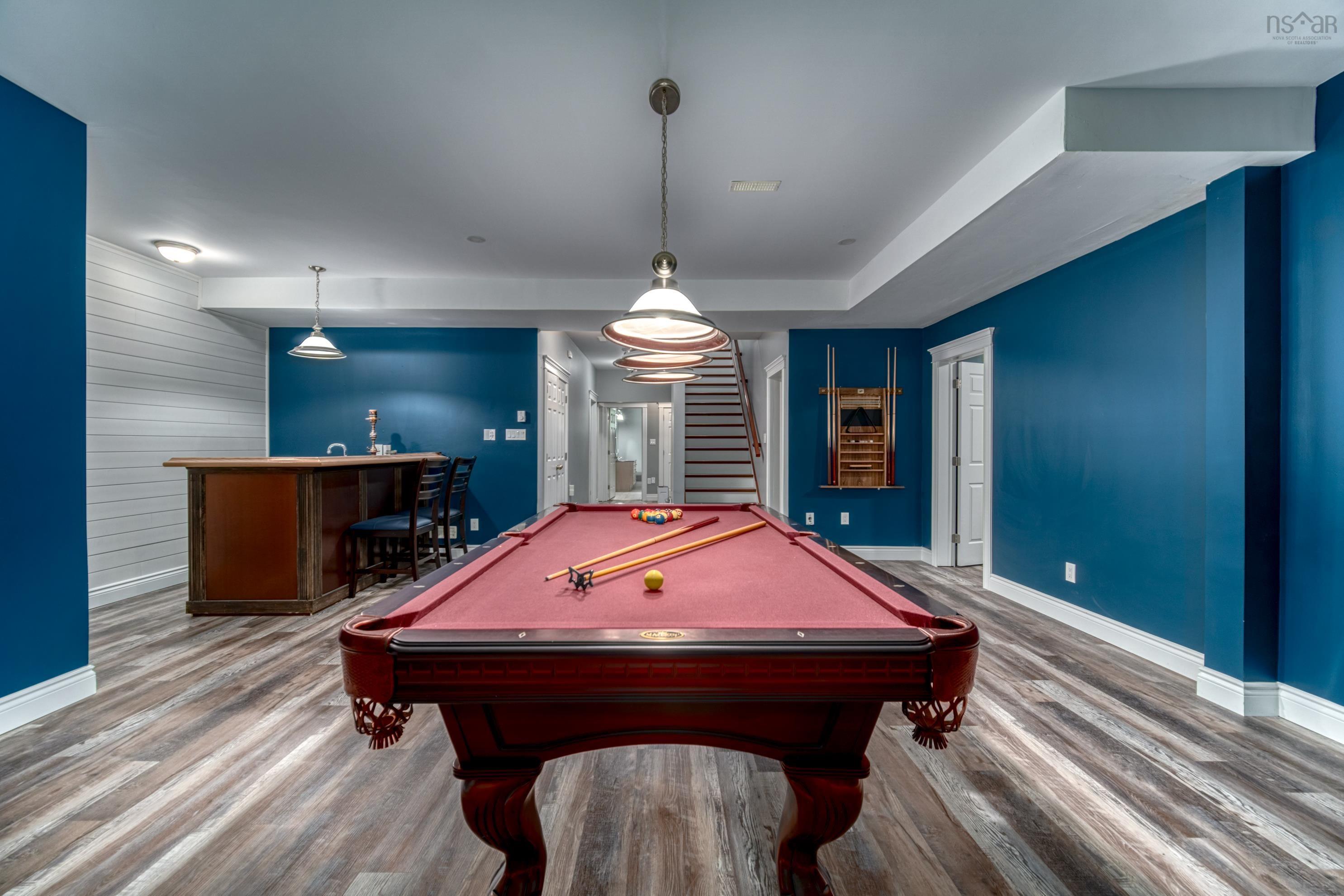$1,690,000.00: 42 Vrege Court, Hammonds Plains