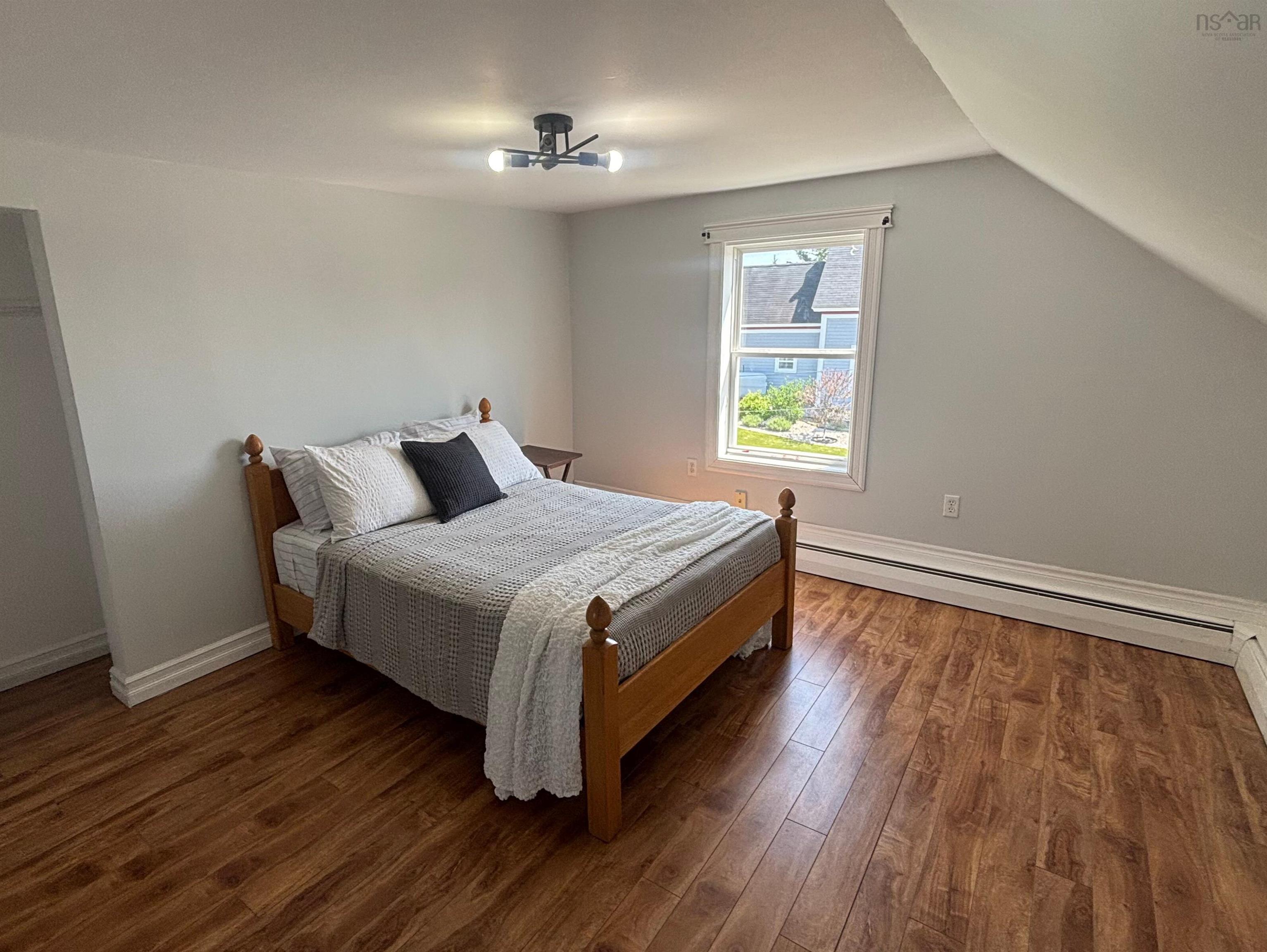 $269,900.00: 866 Highway 3, Middle East Pubnico