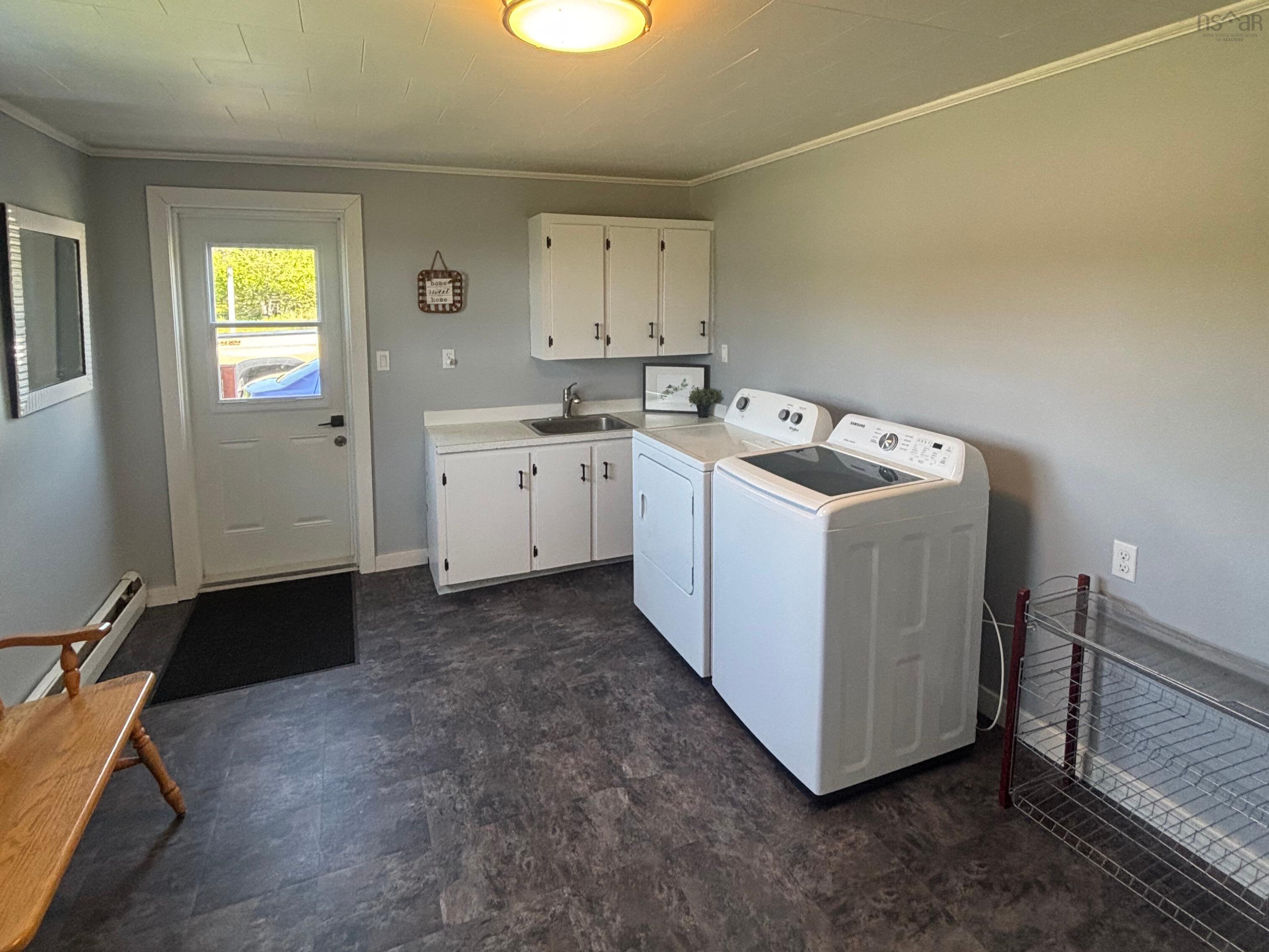 $269,900.00: 866 Highway 3, Middle East Pubnico