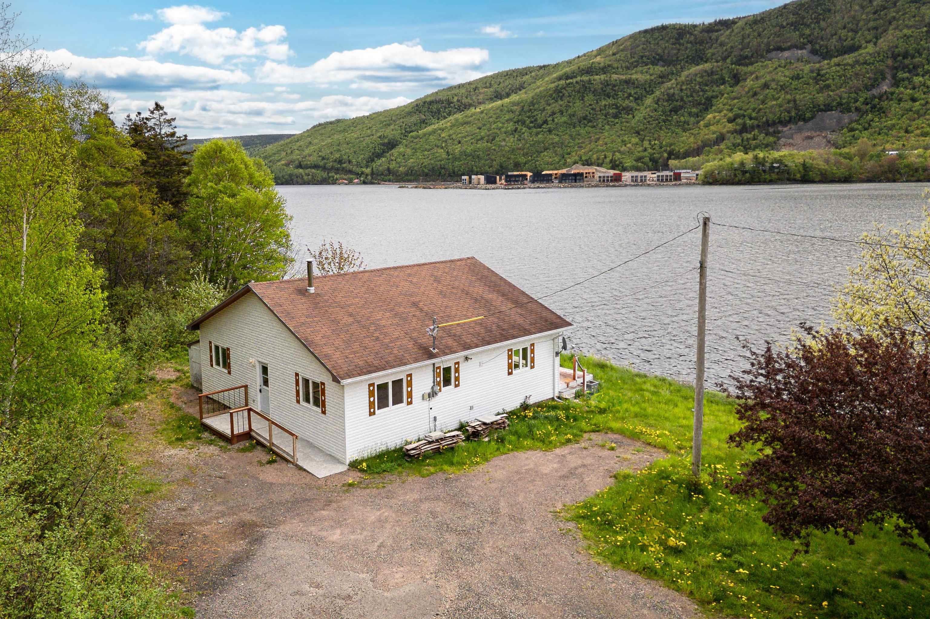 $559,000.00: 38103 Cabot Trail, Ingonish