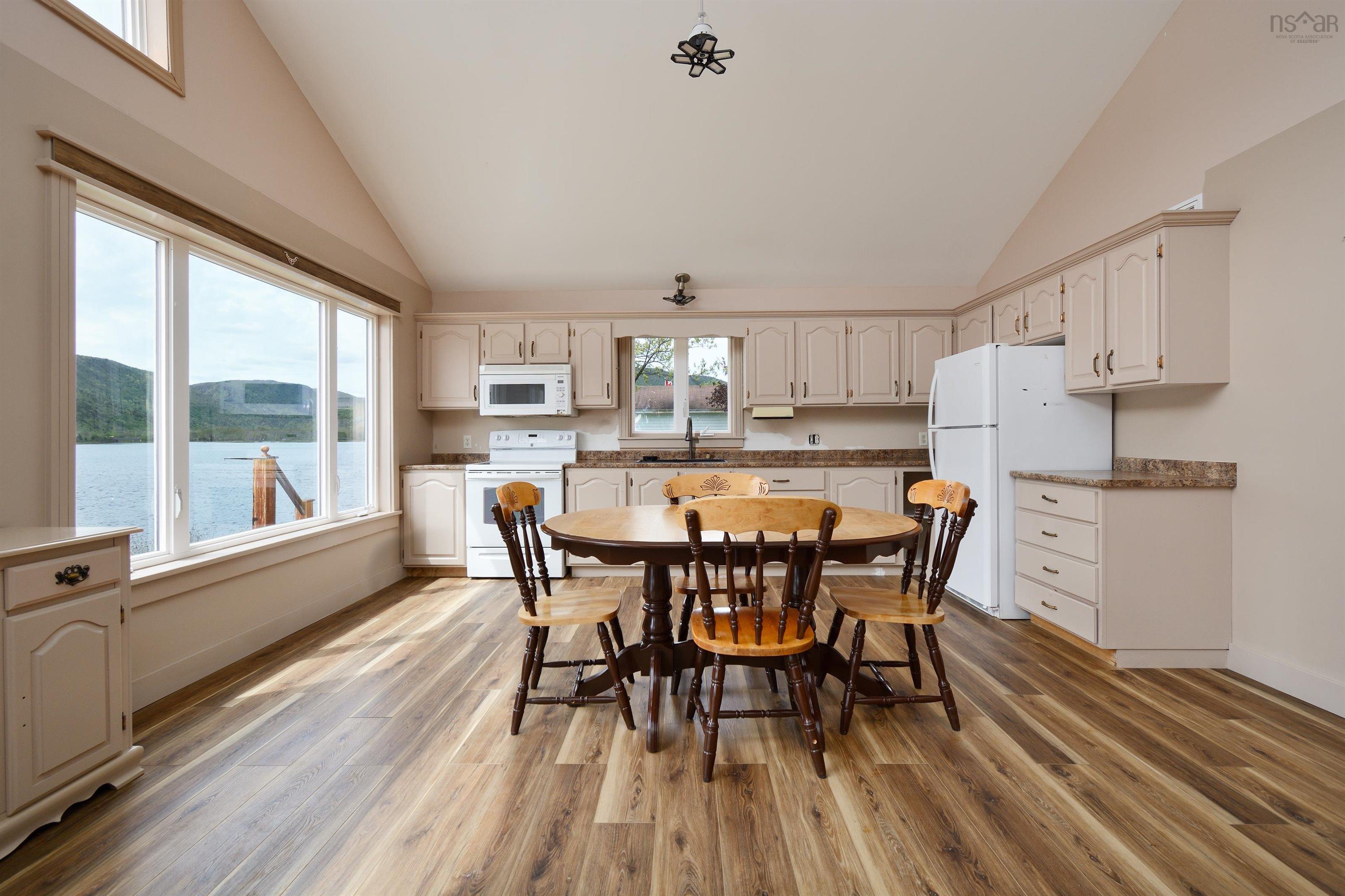 $559,000.00: 38103 Cabot Trail, Ingonish